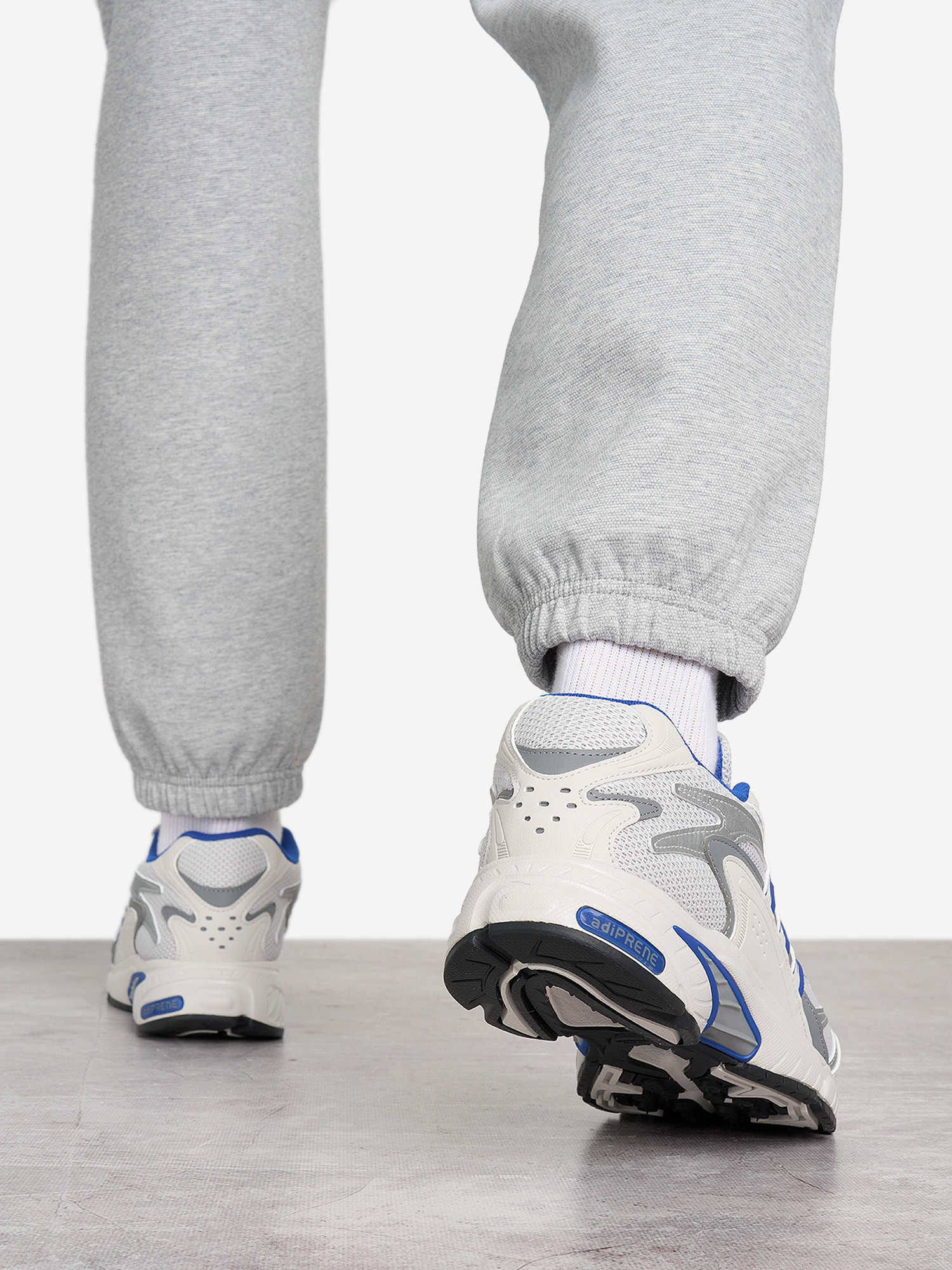 фото Кроссовки мужские adidas temper run 2, серый