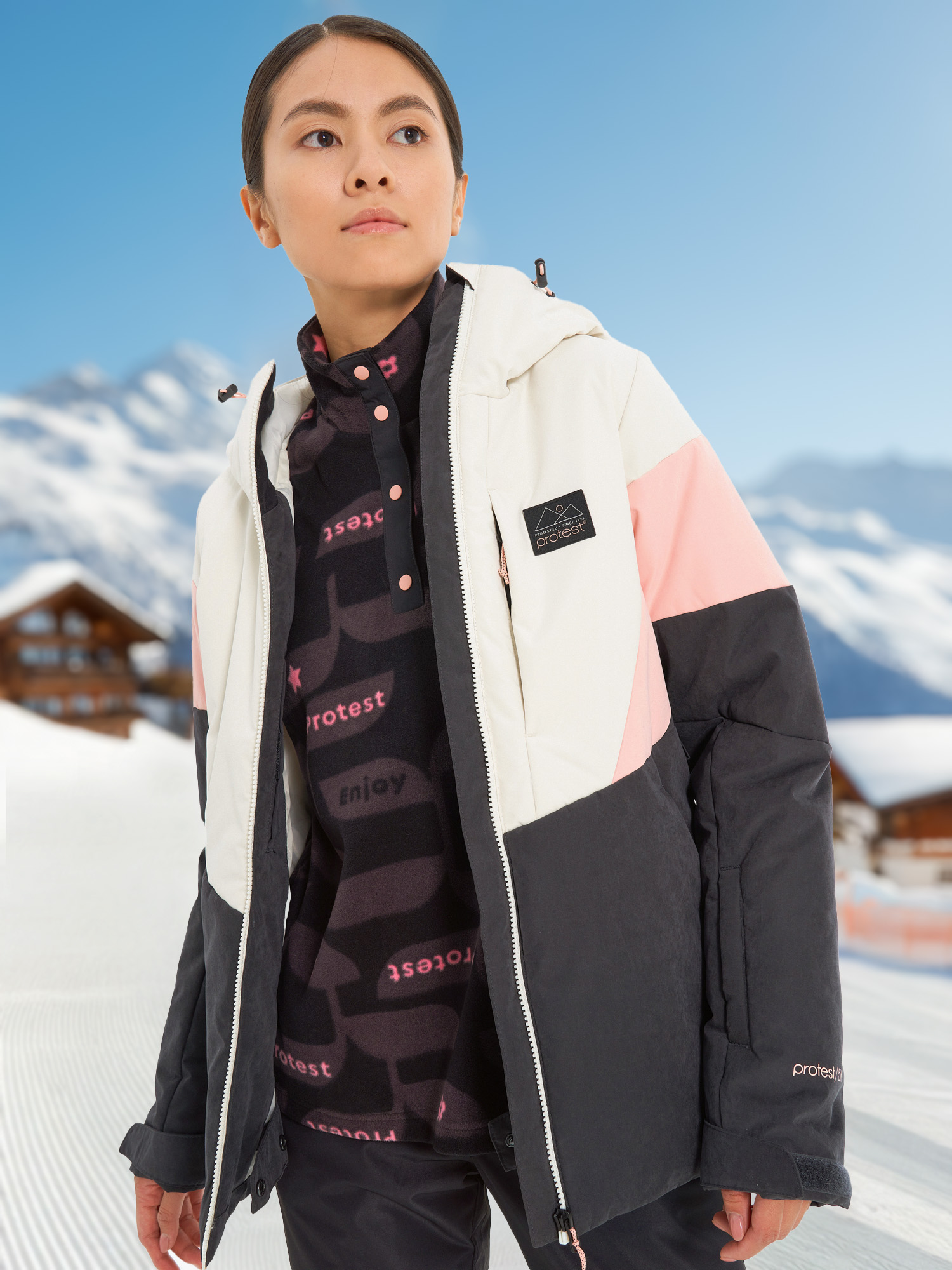 Куртка утепленная женская Protest, черный, арт. 131892pr0-bw