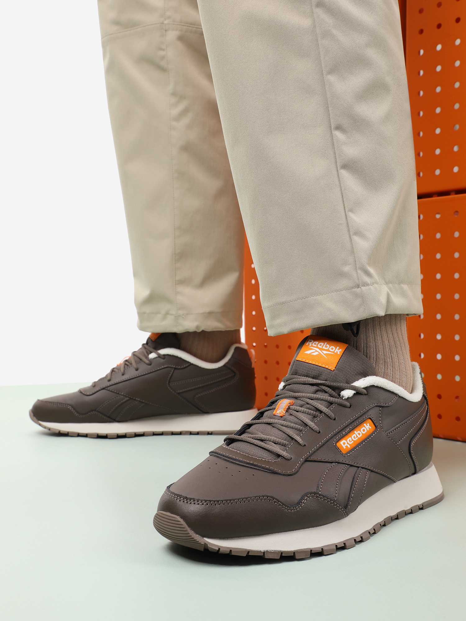 

Кроссовки мужские Reebok Glide, Коричневый
