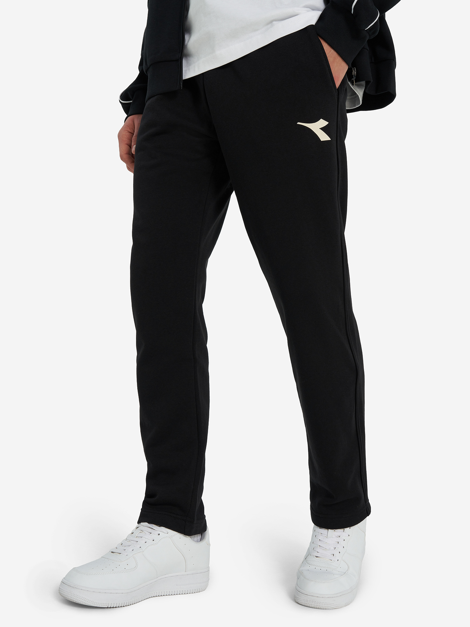 Брюки спортивные мужские Diadora, черный, арт. 102.181184d07-80013