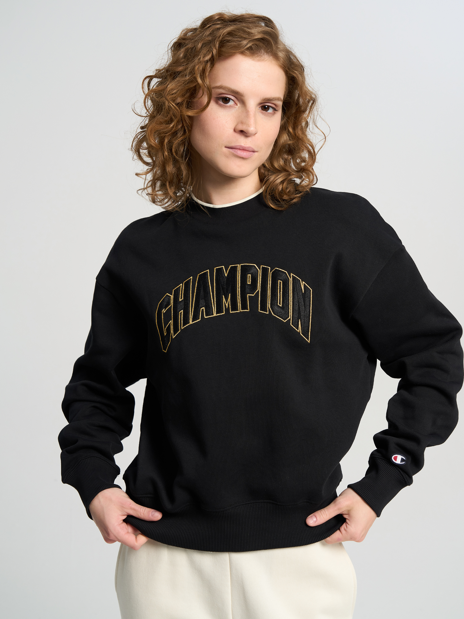 Свитшот женский Champion Retro Sport, Черный