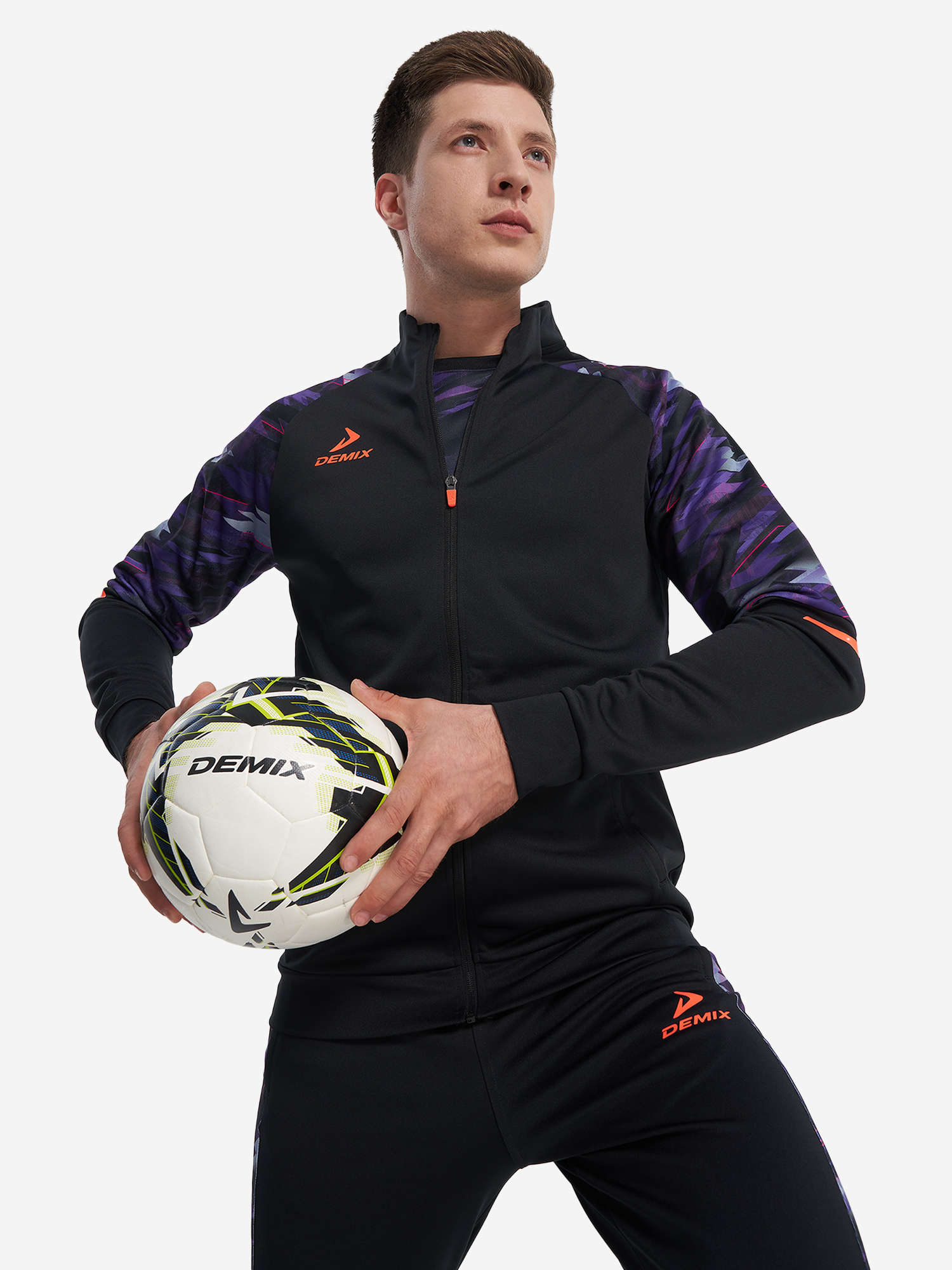 Изображение товара Мужская толстовка Demix Playmaker для футбола с молнией и логотипом