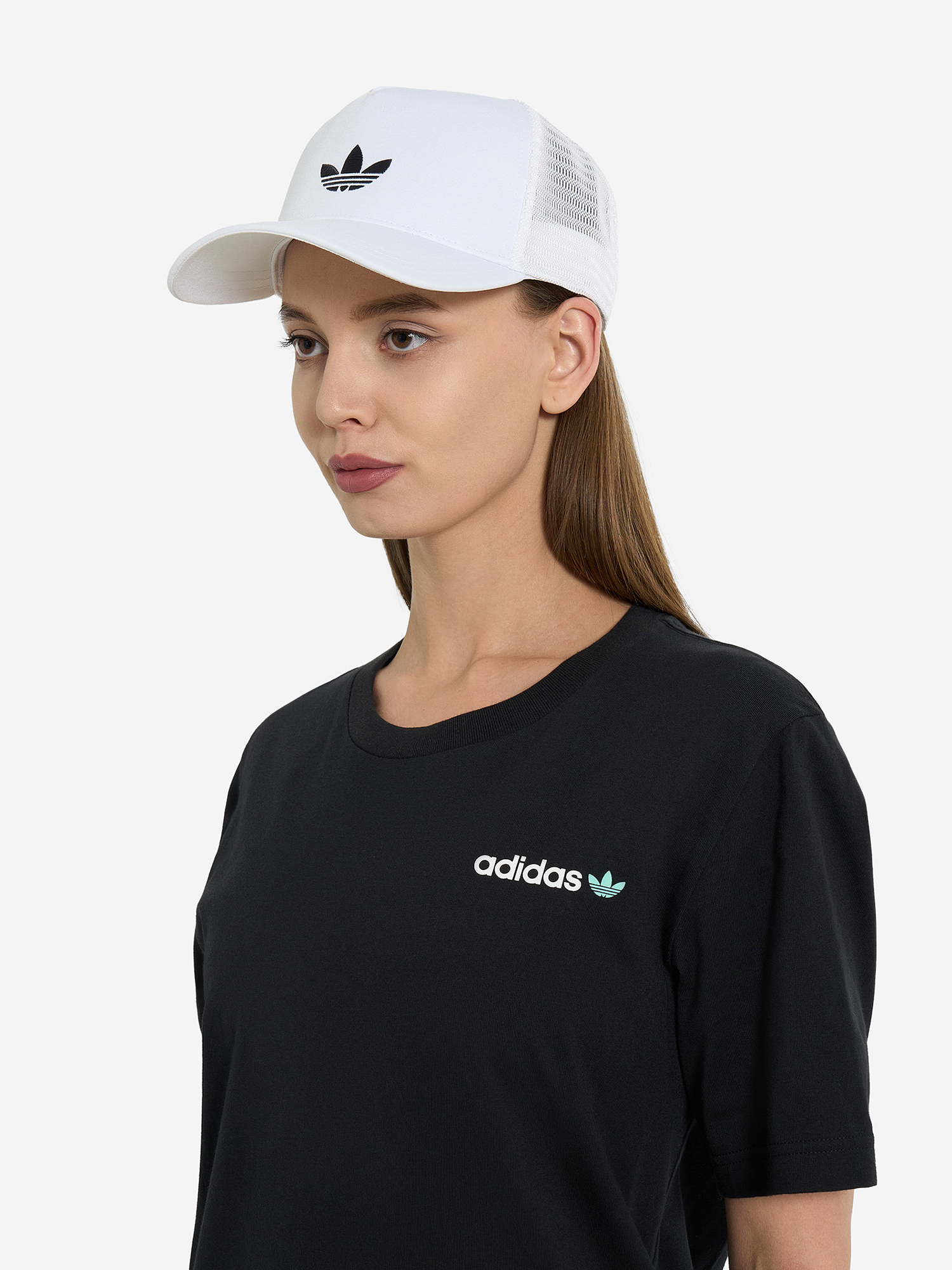 фото Бейсболка adidas curved trucker, белый