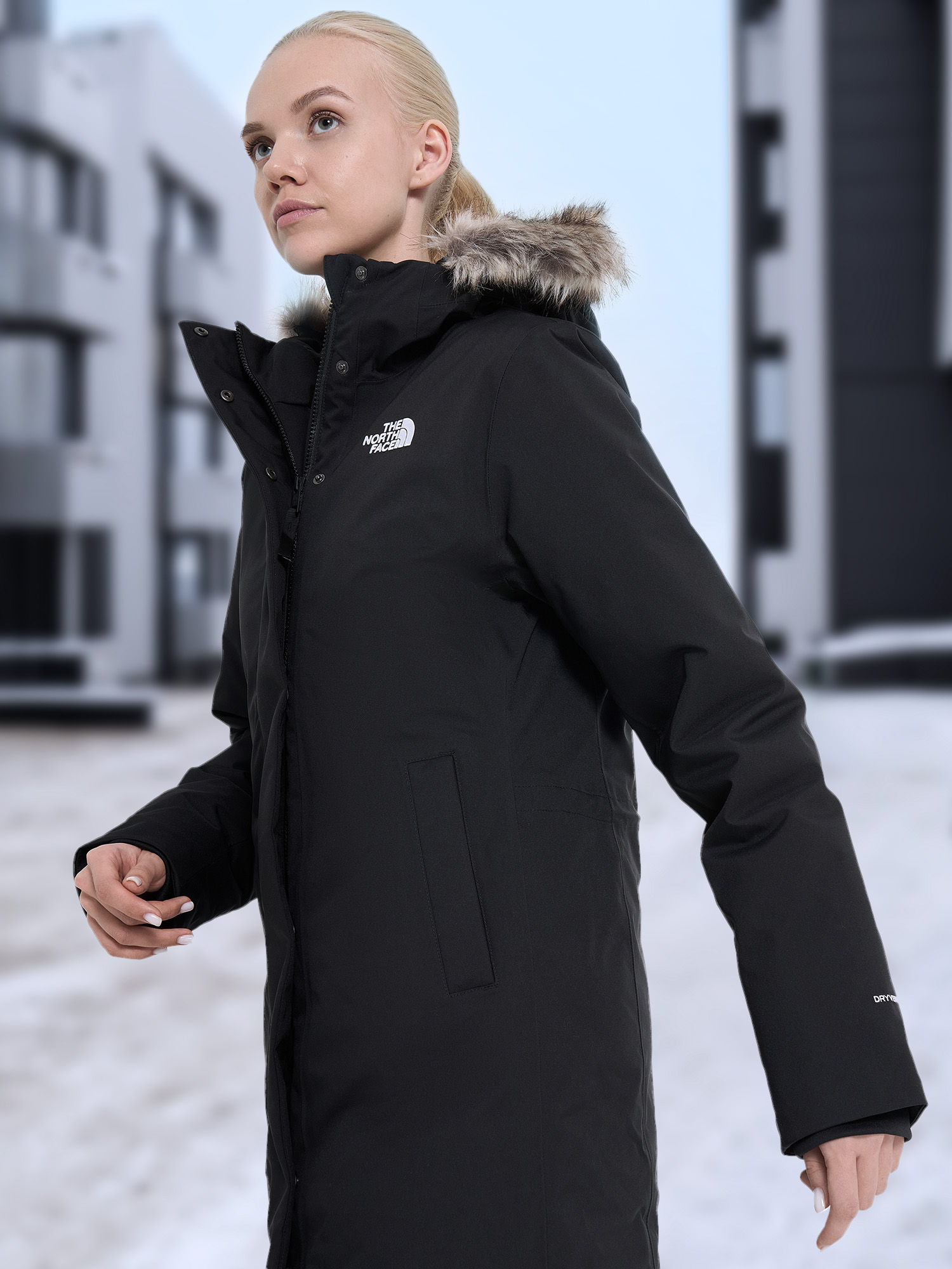 

Пуховик женский The North Face Arctic, Черный