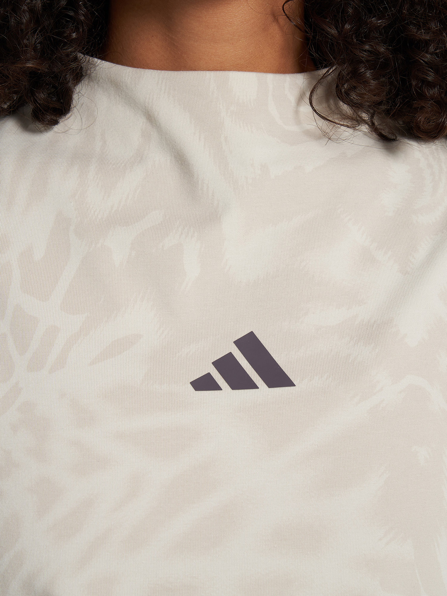 фото Футболка женская adidas, серый