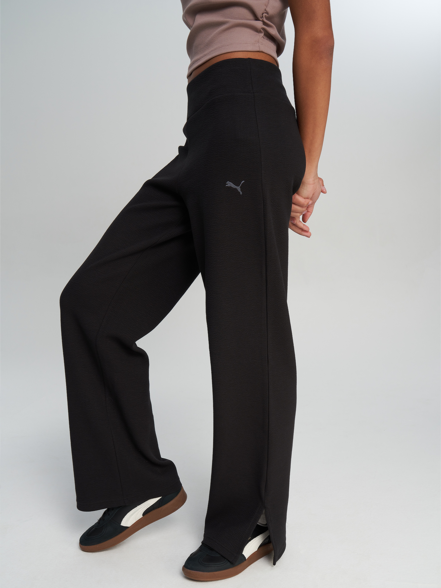 Изображение товара Брюки женские Puma из хлопка полиэстера эластана свободный покрой высокая талия Изображение товара Брюки женские Puma из хлопка полиэстера эластана свободный покрой высокая талия