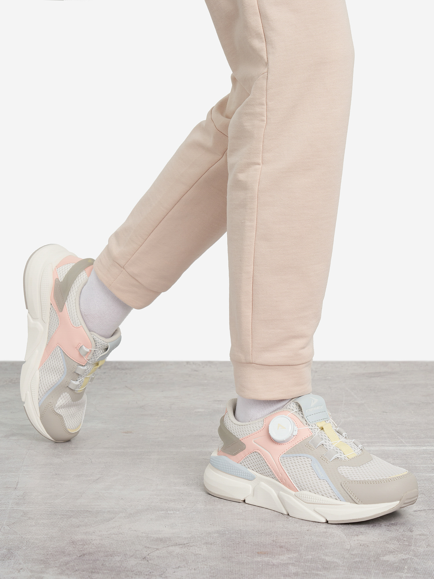 Изображение товара Кроссовки для девочек Demix Sp Sprinter Verse Jr Fl спортивный стиль