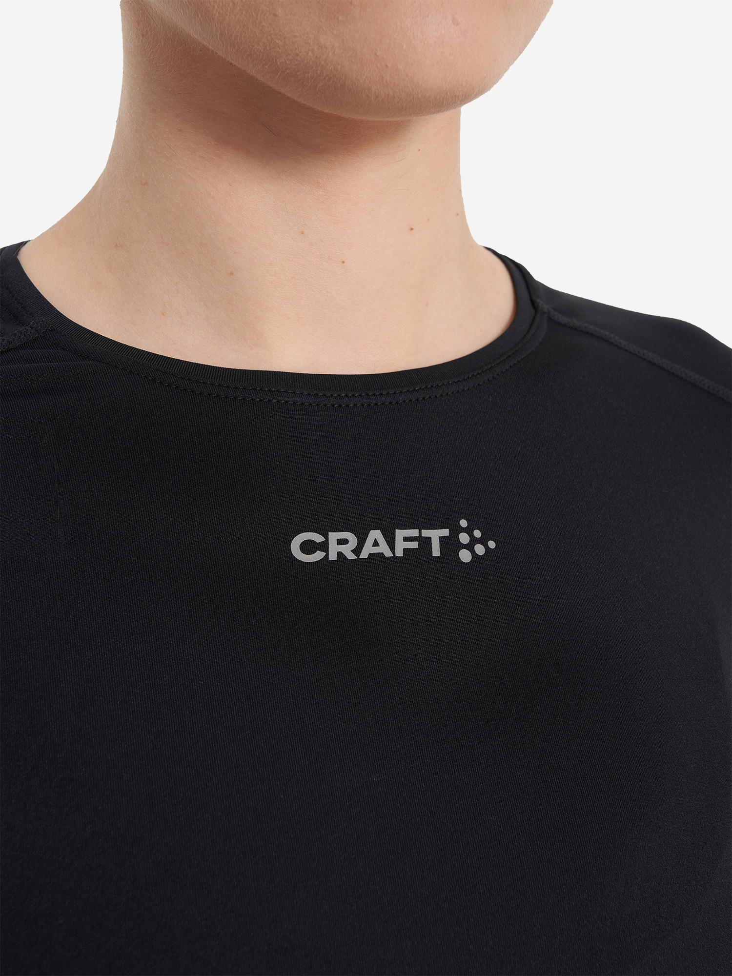 фото Лонгслив женский craft, черный