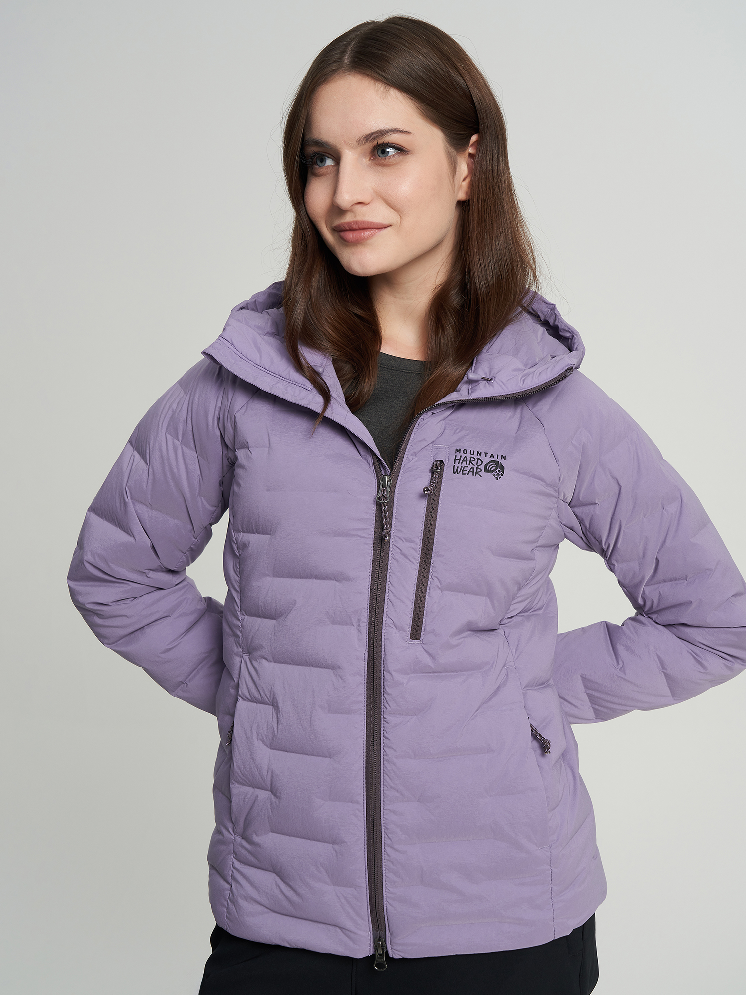 Изображение товара Ультралегкий пуховик женский Mountain Hardwear Stretchdown Hooded Jacket, Фиолетовый Изображение товара Ультралегкий пуховик женский Mountain Hardwear Stretchdown Hooded Jacket, Фиолетовый
