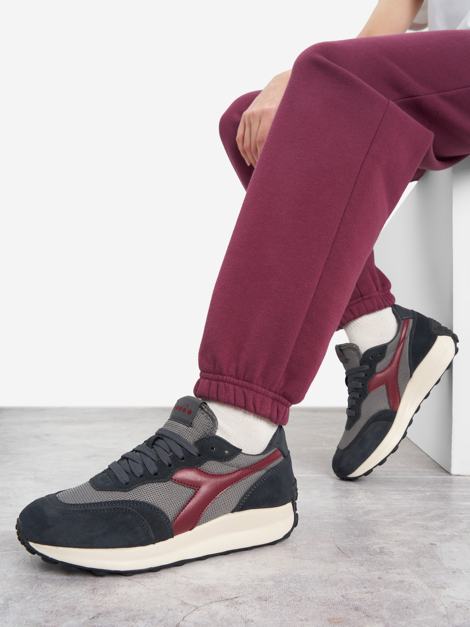 

Кроссовки женские Diadora Race Ny, Синий