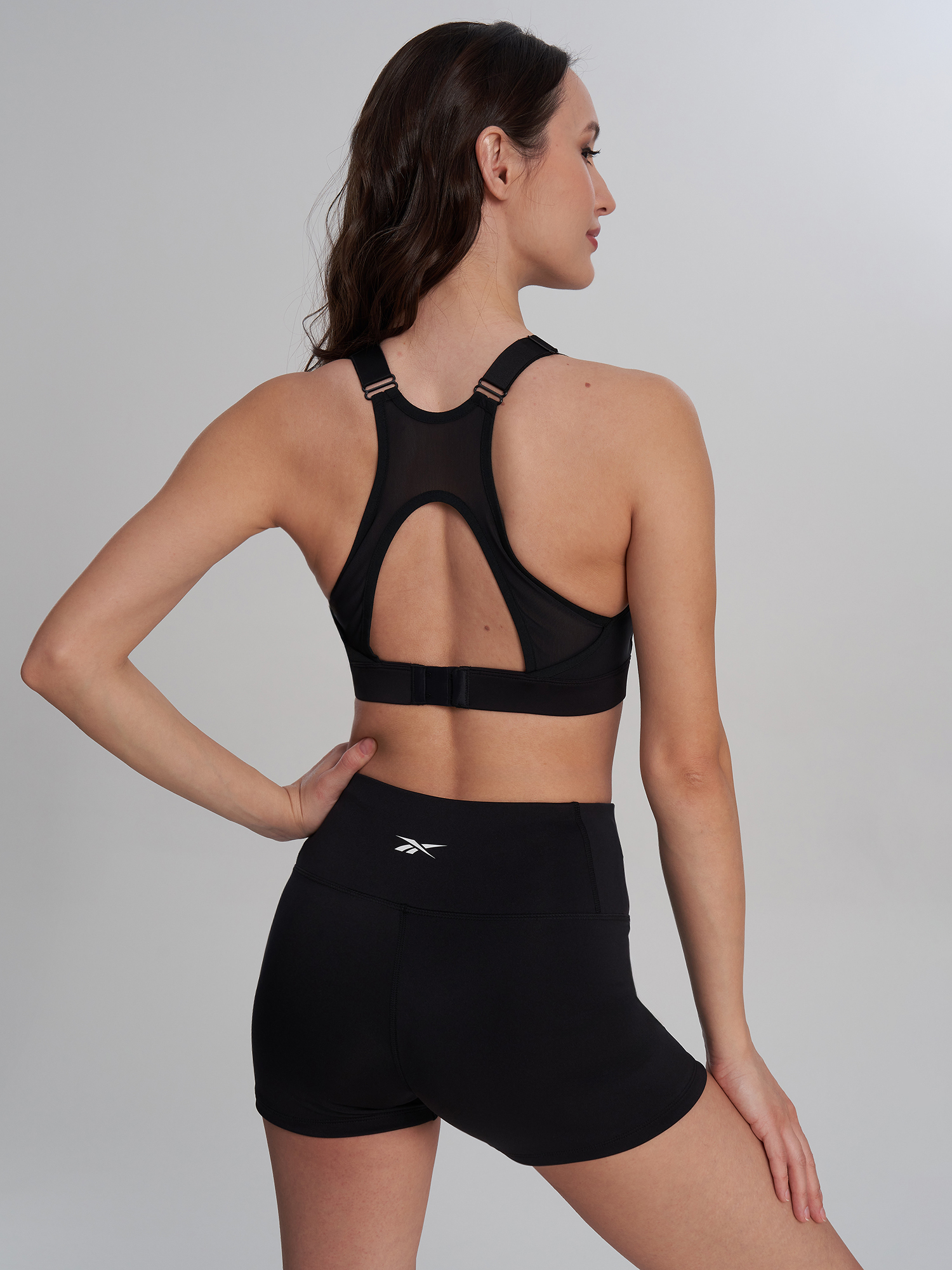 Топ бра спортивный Reebok Lux, Черный 3