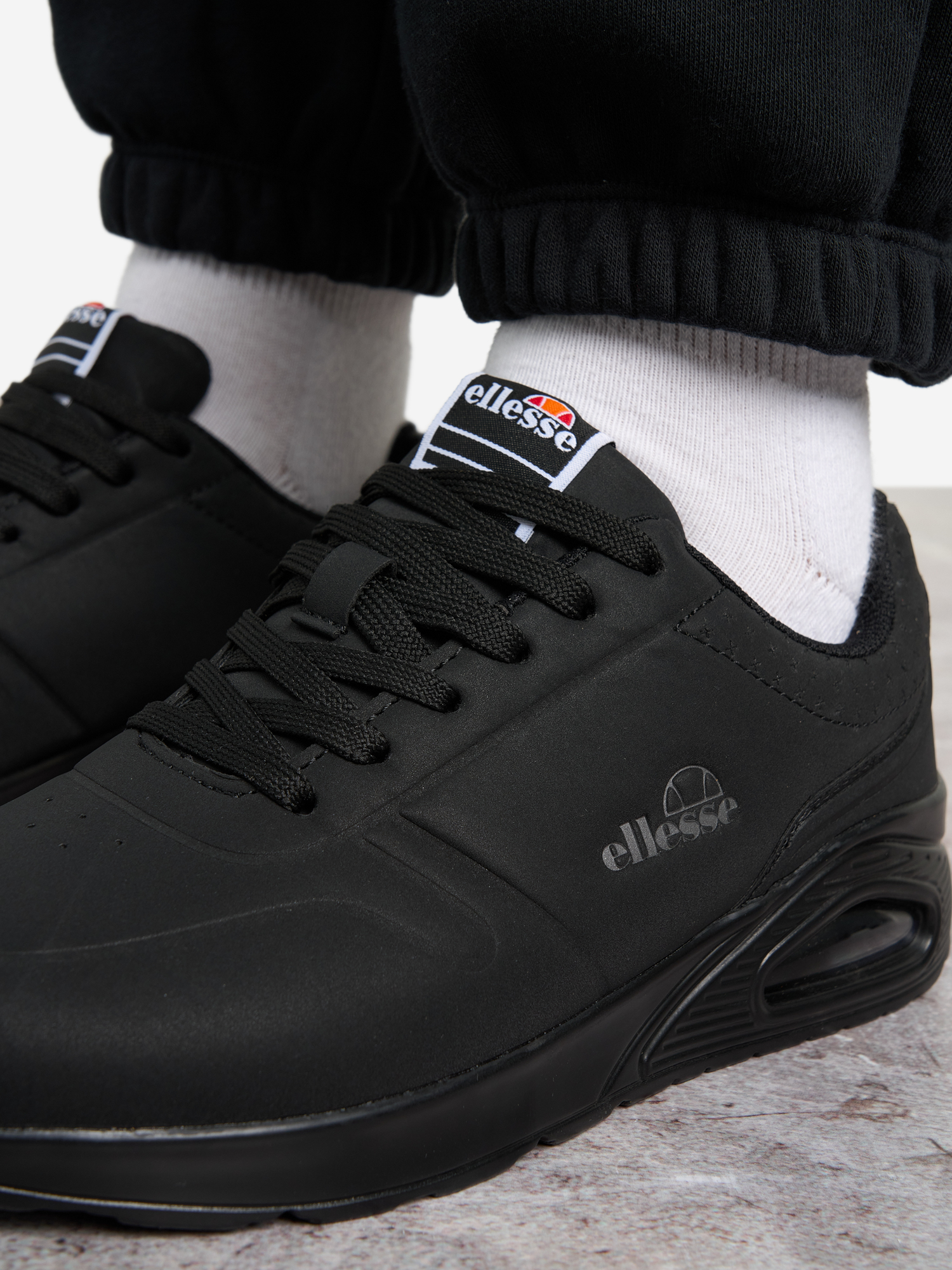 фото Кроссовки женские ellesse impress, черный