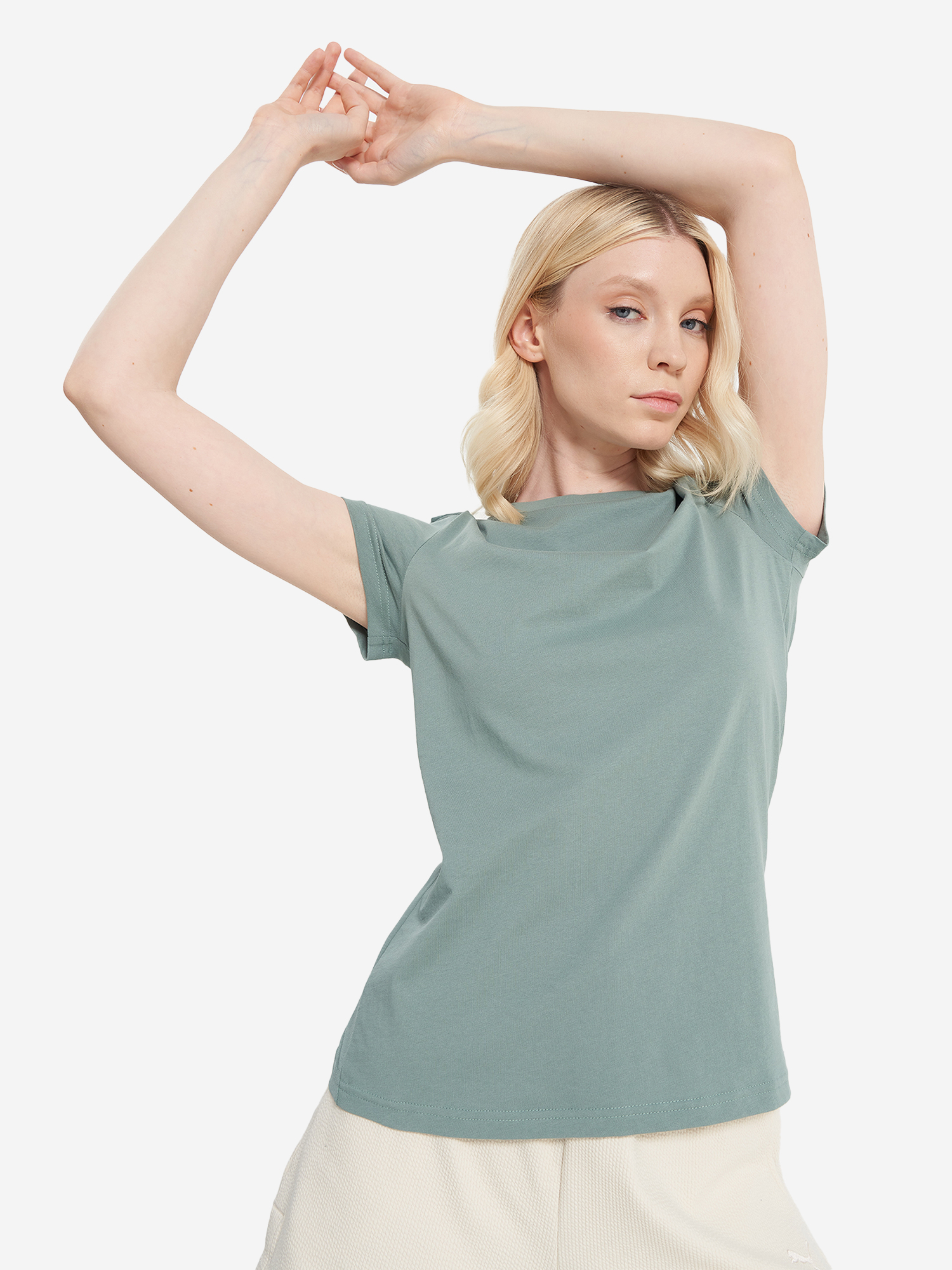 

Футболка женская PUMA Ess Small No. 1, Зеленый