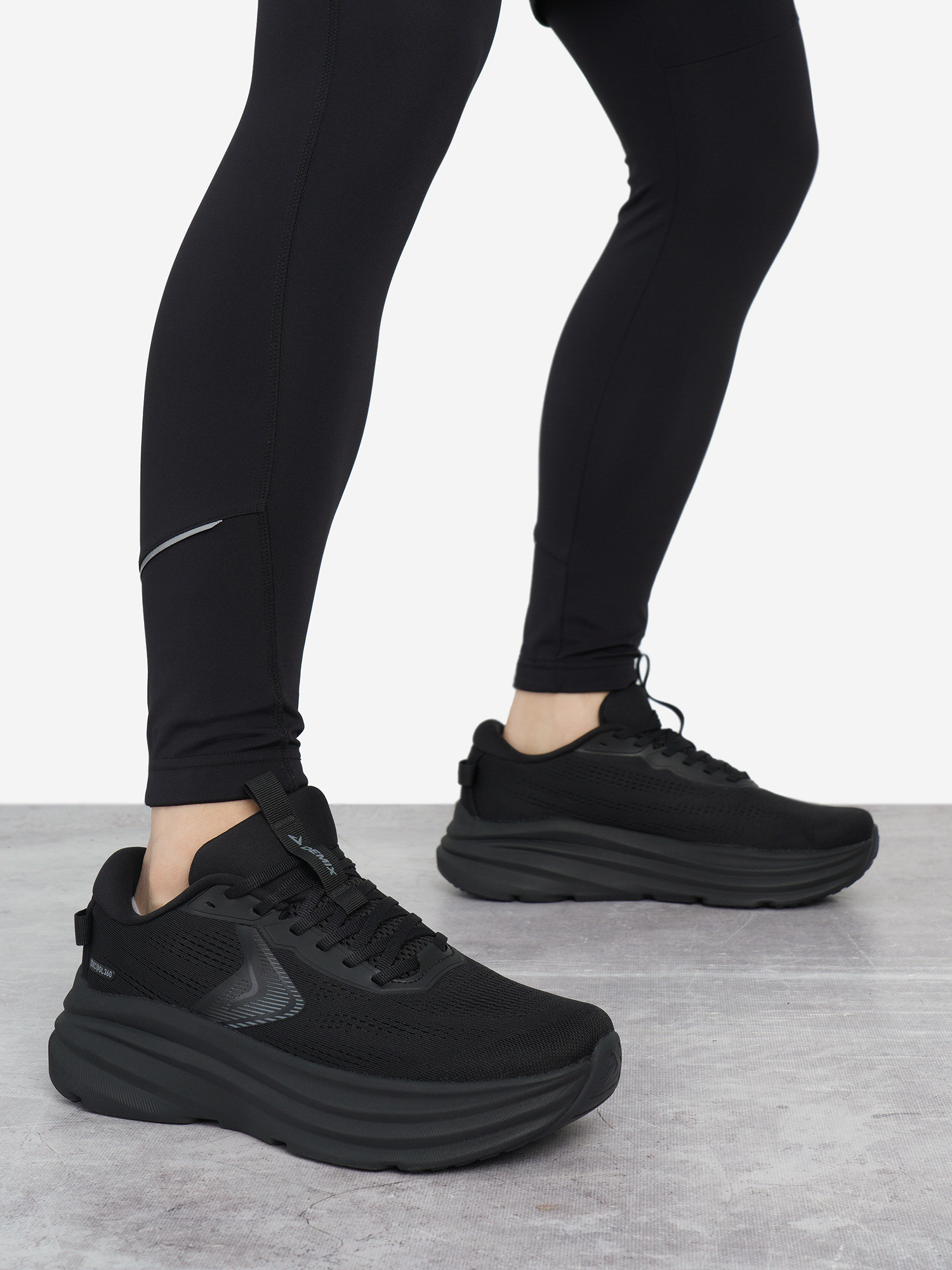 Изображение товара Кроссовки мужские Demix Space, Черный