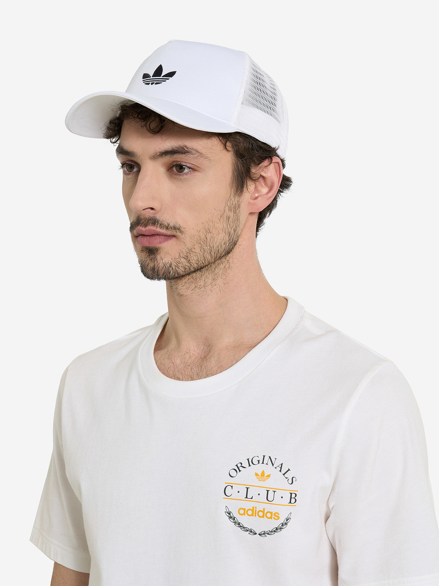фото Бейсболка adidas curved trucker, белый