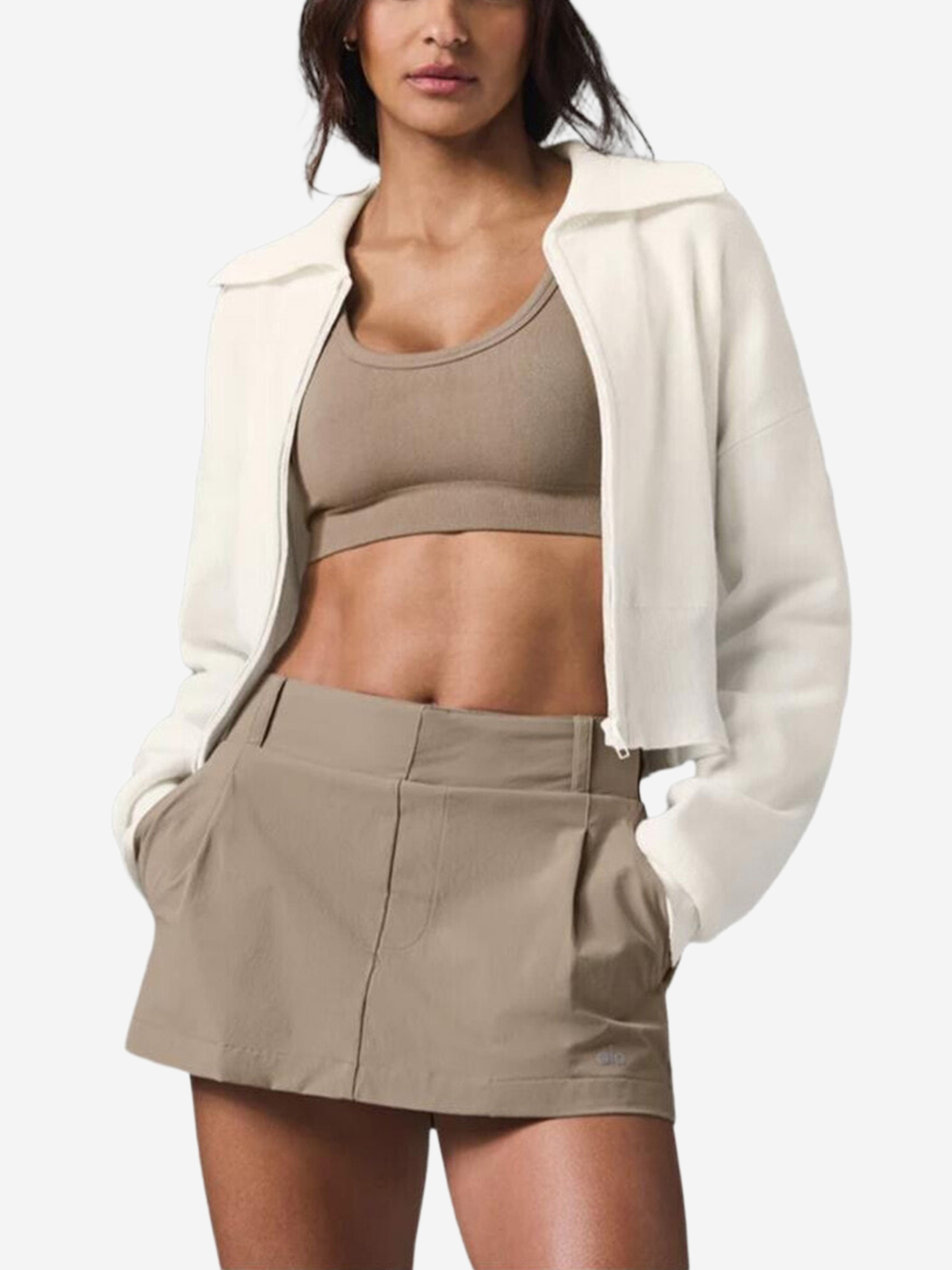 Изображение товара Alo Yoga Scholar - укороченная трикотажная куртка, белая