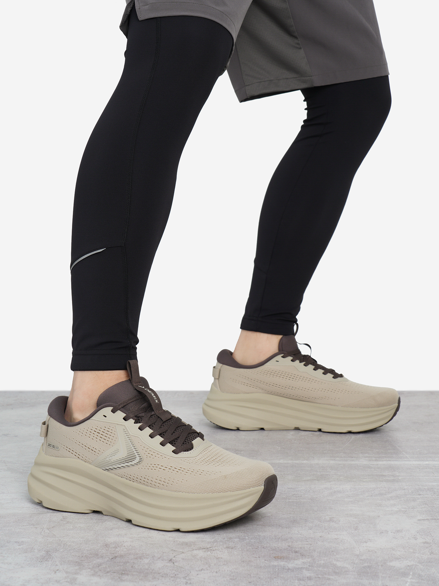 Изображение товара Мужские кроссовки Demix Space для бега и прогулок Минск