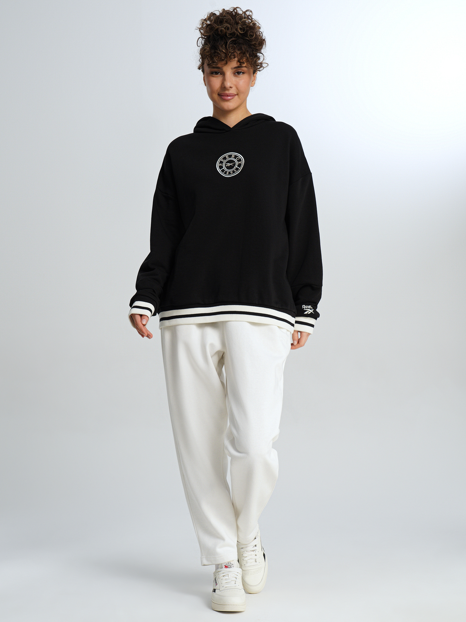 Худи женское оверсайз Reebok Lawn Club, Черный 5