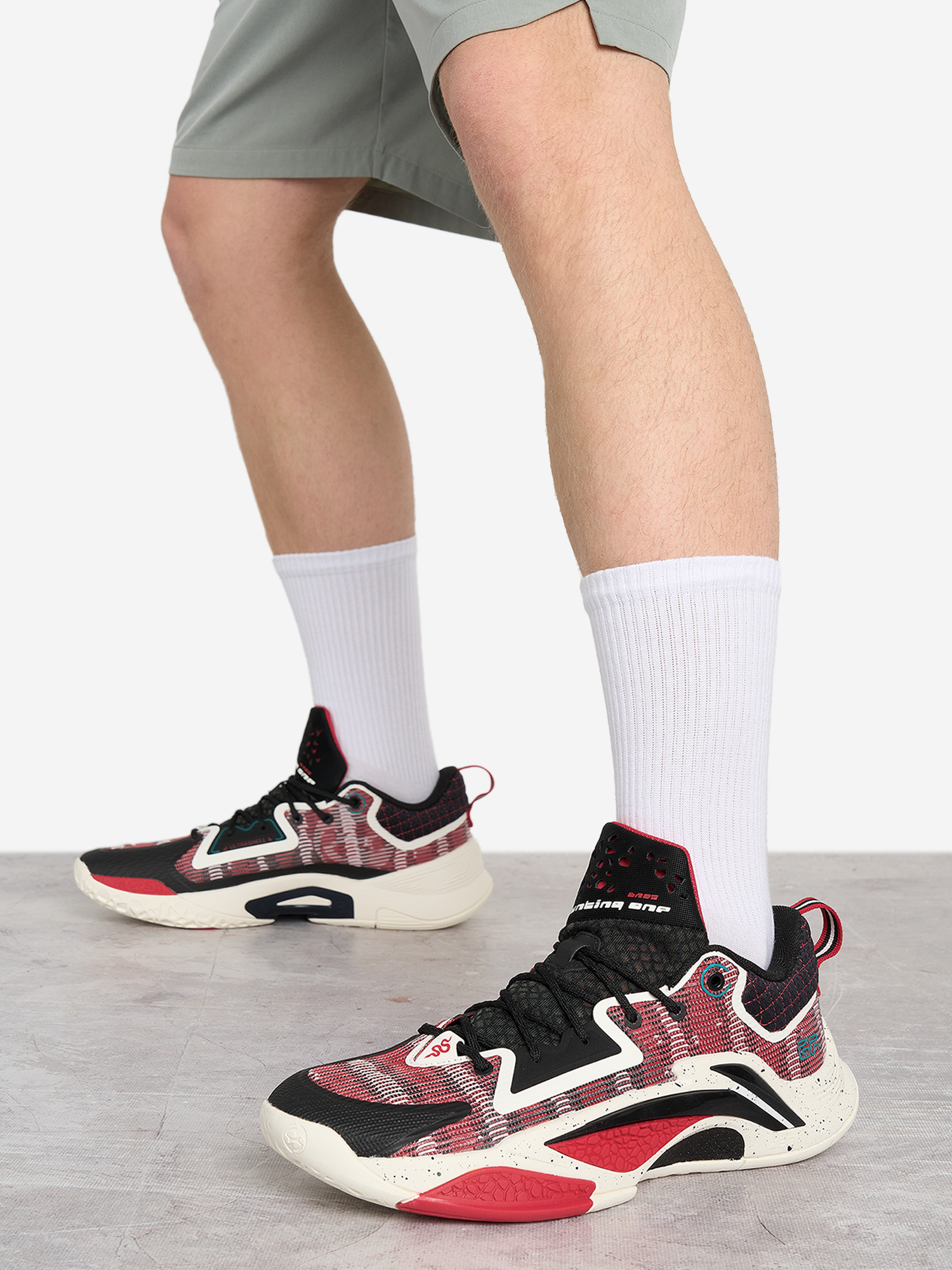 

Кроссовки мужские Li-Ning Bad5 Dominator I, Черный