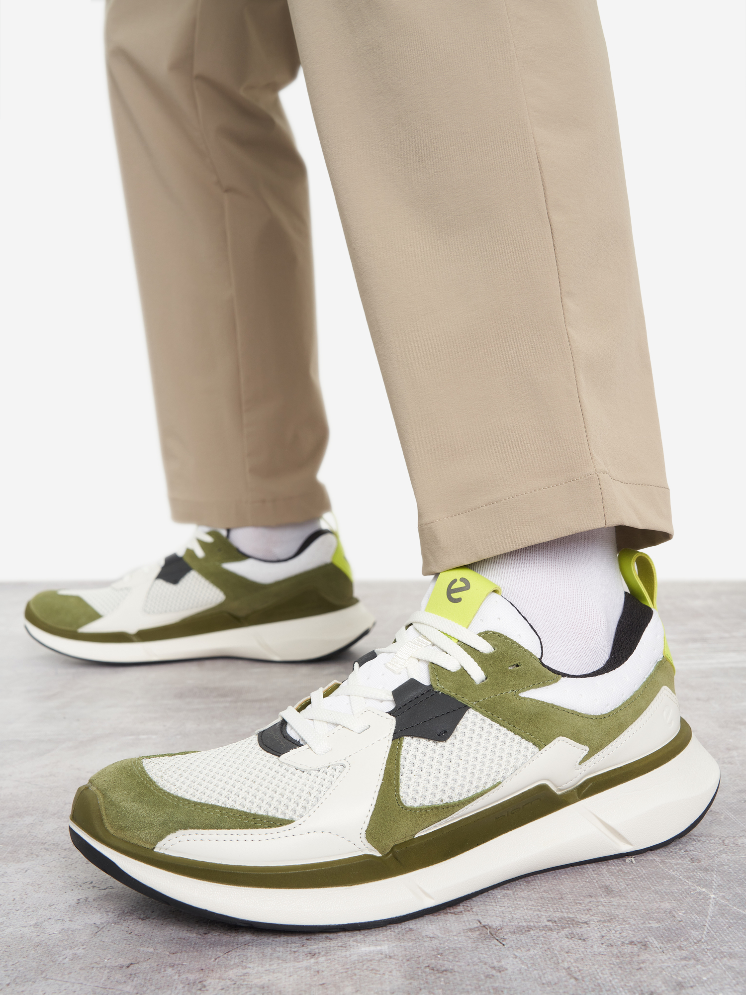 фото Кроссовки мужские ecco biom 2.2, белый