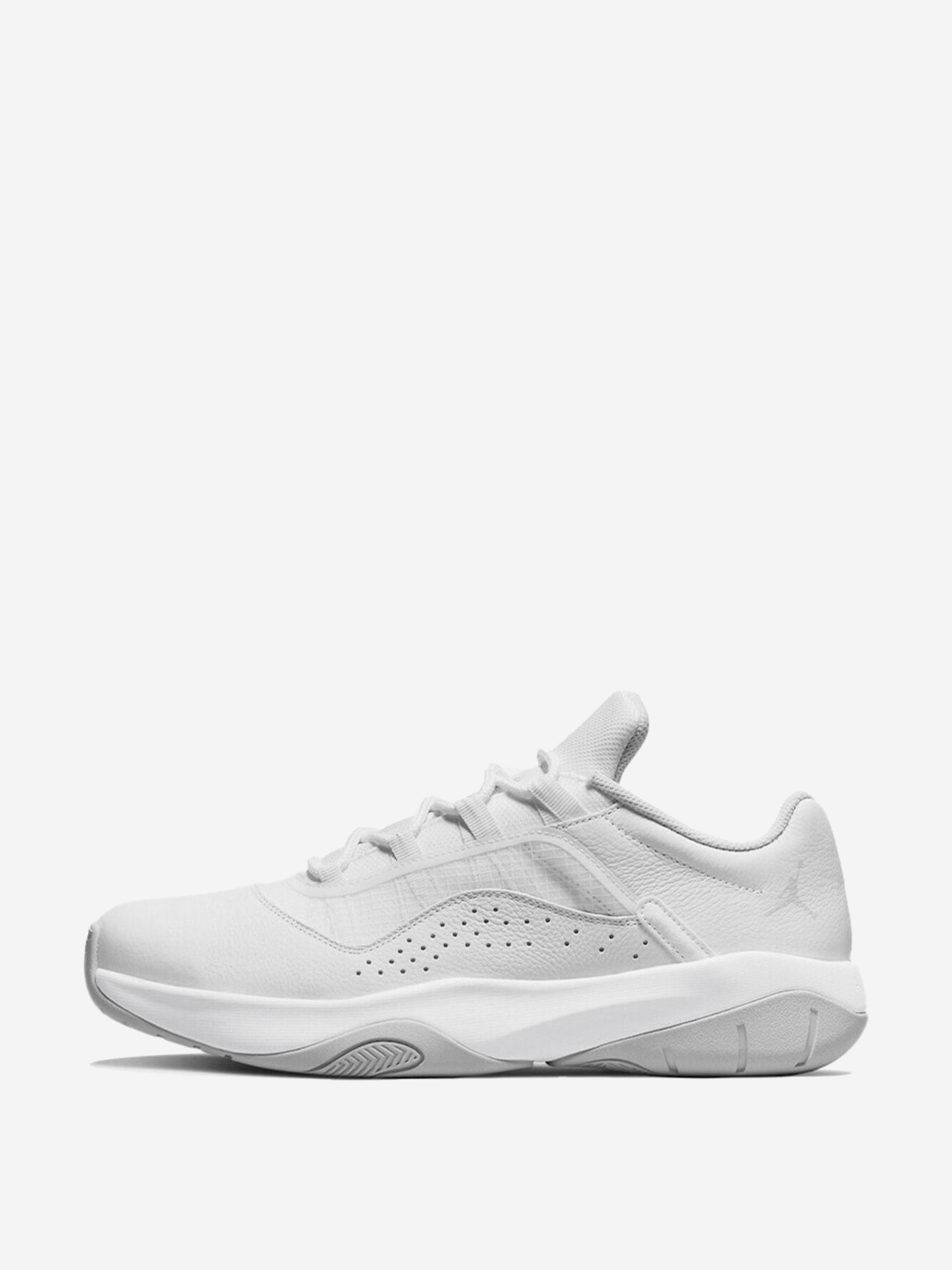 Изображение товара Мужские кроссовки Jordan 11 Cmft Low для баскетбола и активного отдыха Изображение товара Мужские кроссовки Jordan 11 Cmft Low для баскетбола и активного отдыха