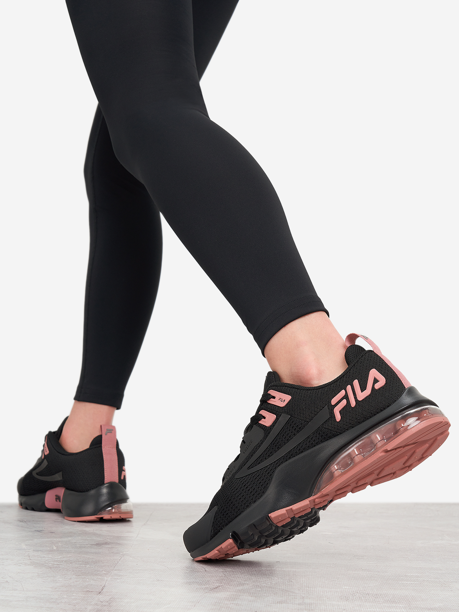 Изображение товара Женские кроссовки FILA Nitro для фитнеса и тренингов черные с розовым