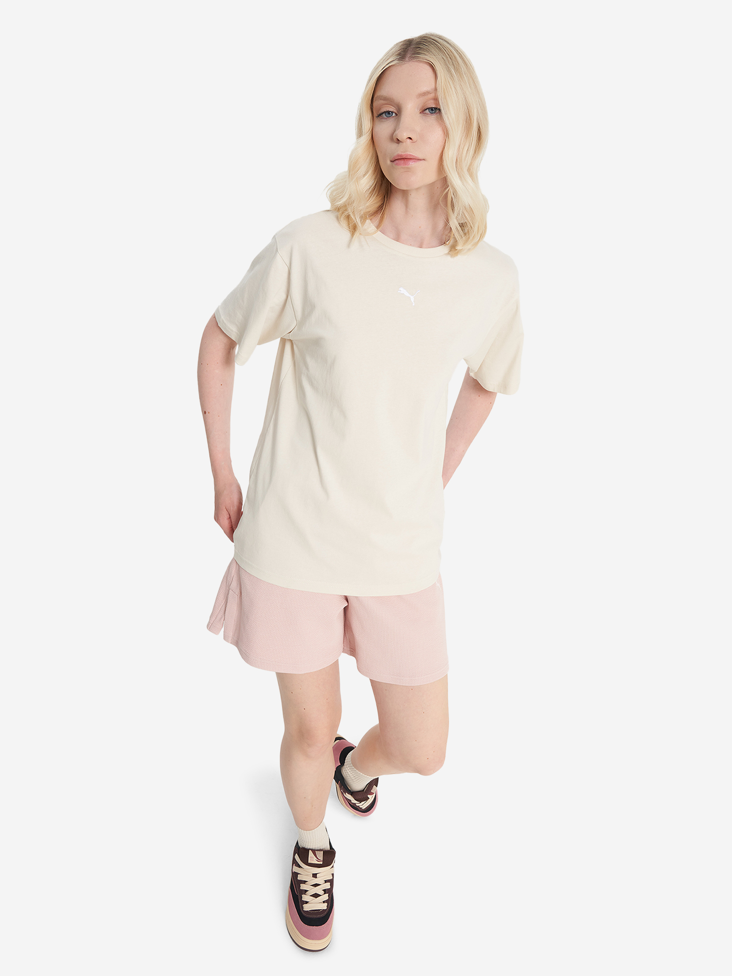 фото Футболка женская puma ess, бежевый