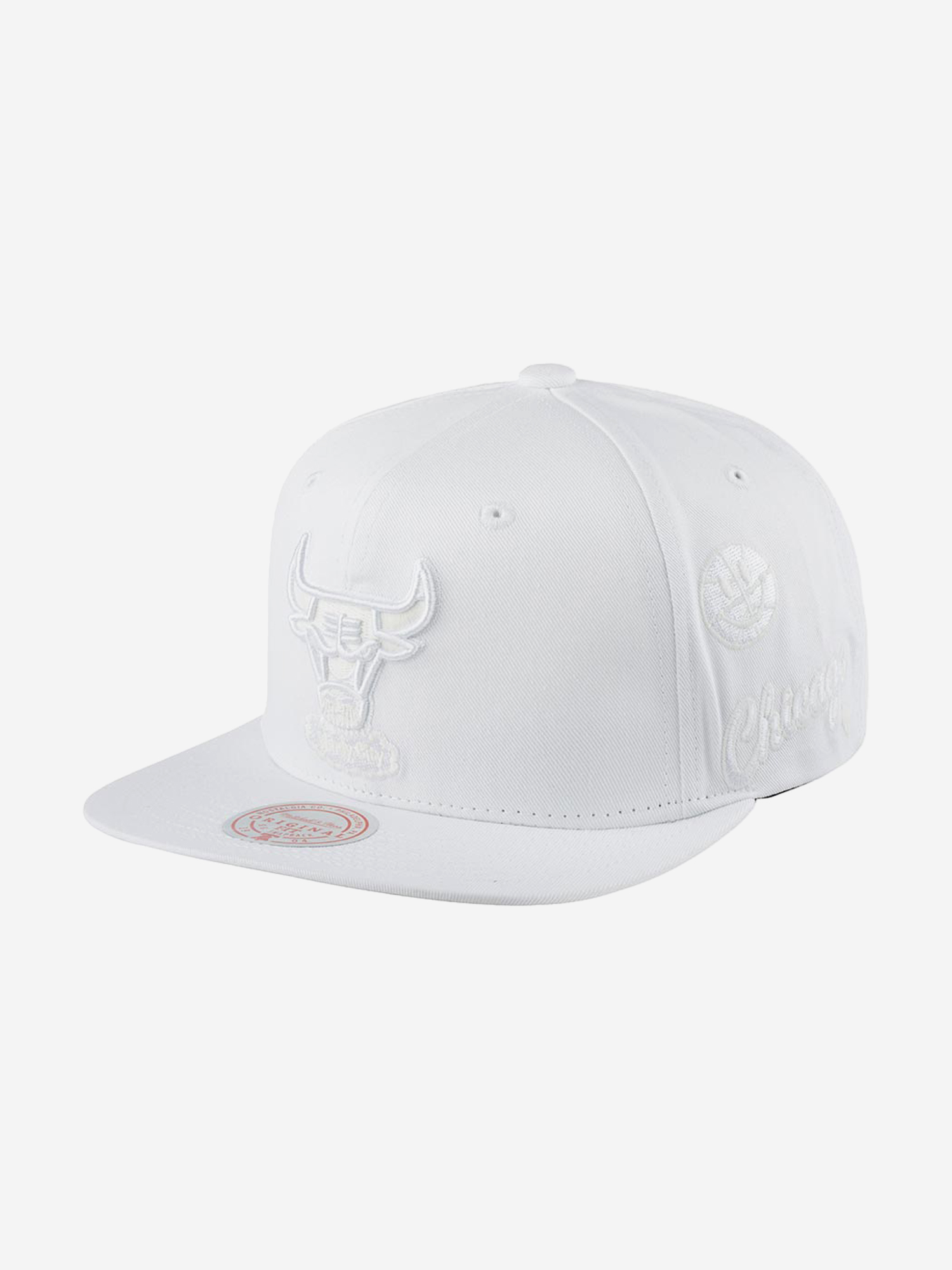 

Бейсболка с прямым козырьком MITCHELL NESS HHSS2995-CBUYYPPPWHIT Chicago Bulls NBA (белый), Белый