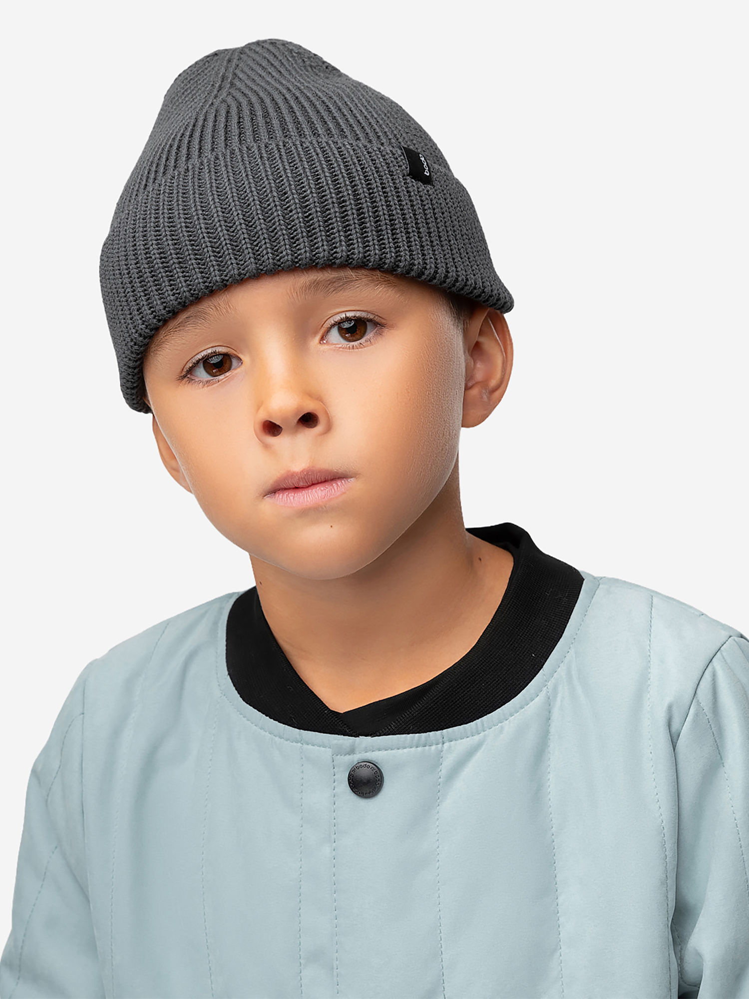 Изображение товара Вязаная шапка bodo графит для детей и взрослых, демисезонная и зимняя