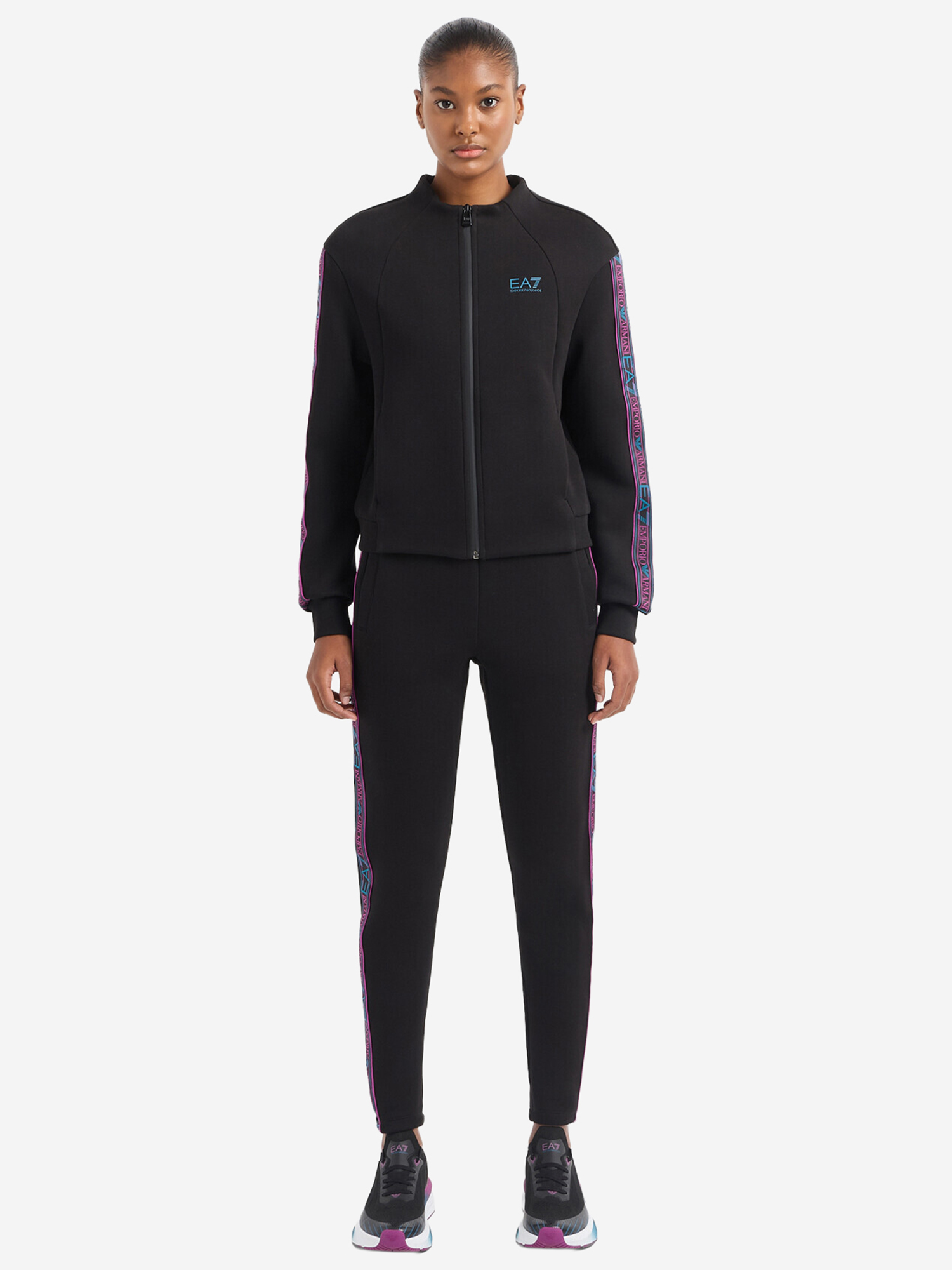 Изображение товара Костюм женский EA7 Tracksuit Изображение товара Костюм женский EA7 Tracksuit