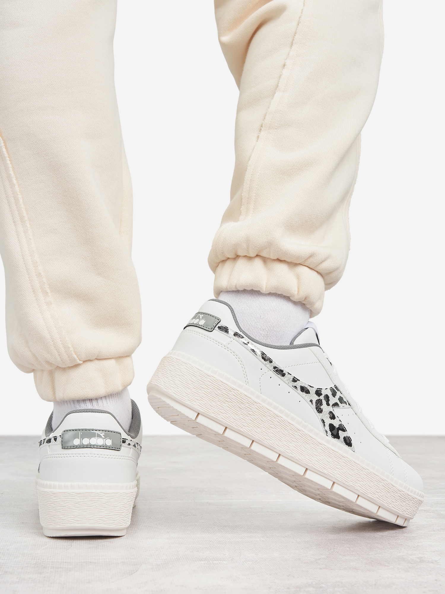 фото Кроссовки женские diadora jace jungle, белый