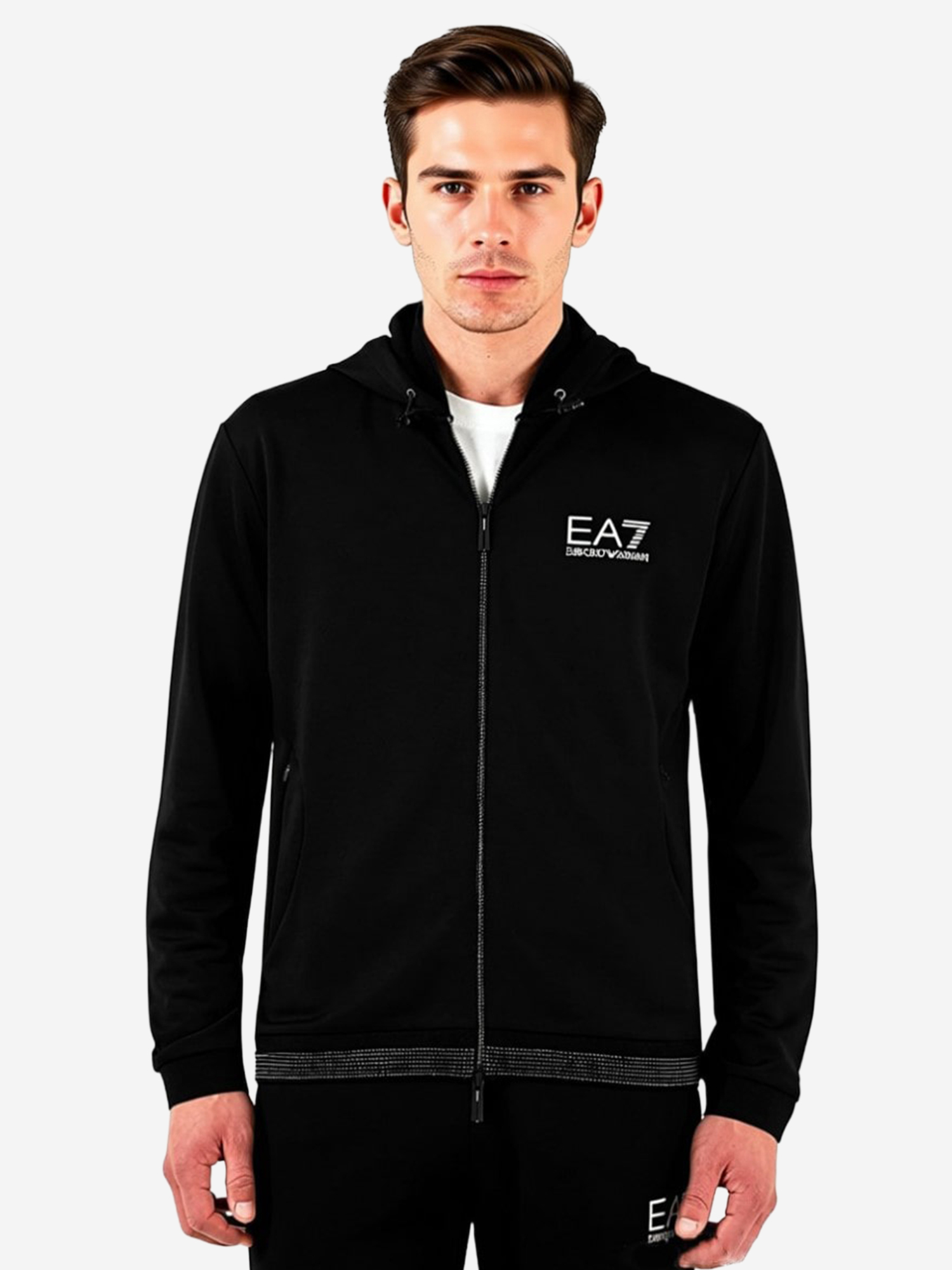 Изображение товара Мужская спортивная толстовка EA7 с капюшоном и молнией