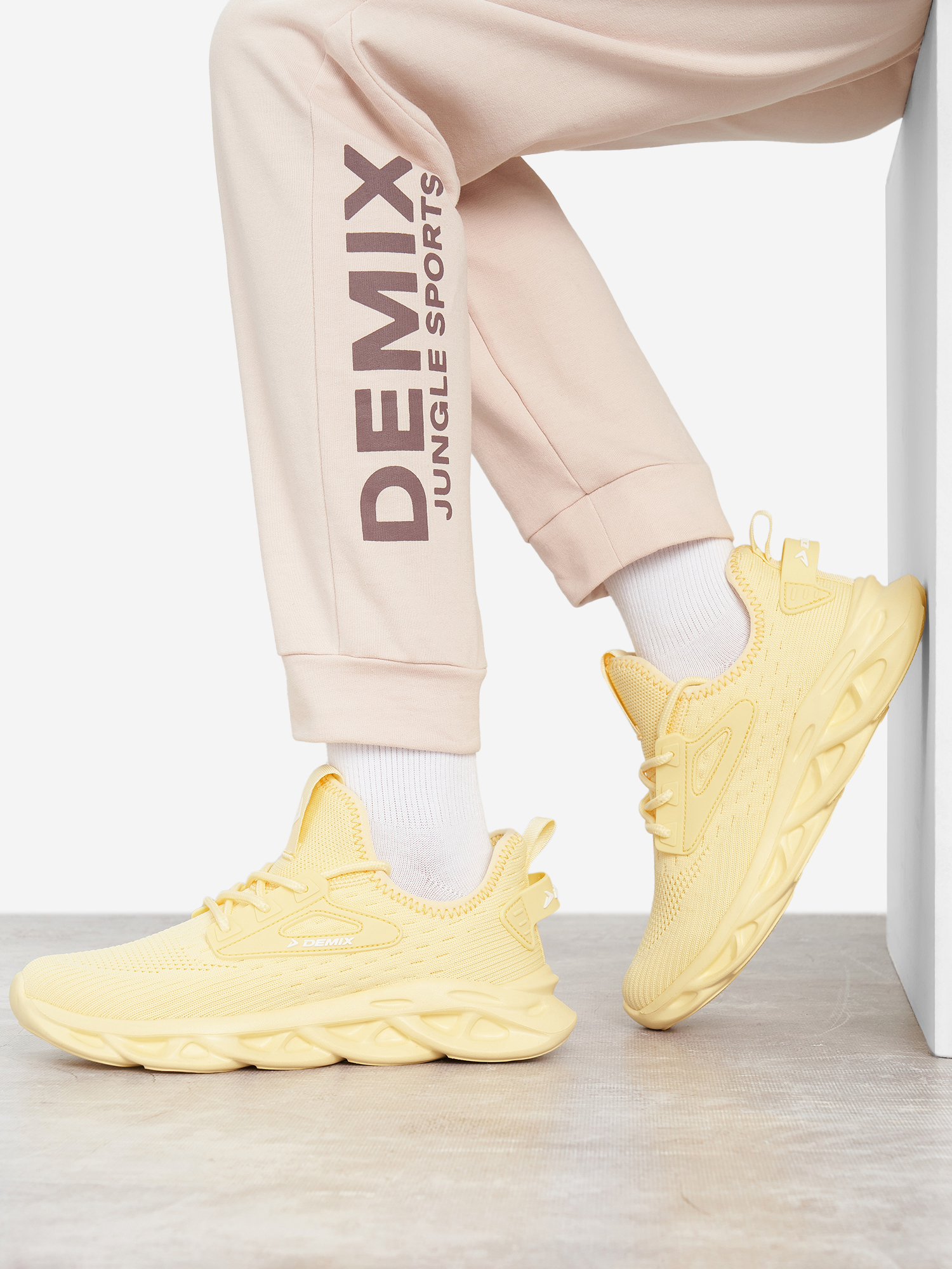 

Кроссовки для девочек Demix Like 2.0, Желтый
