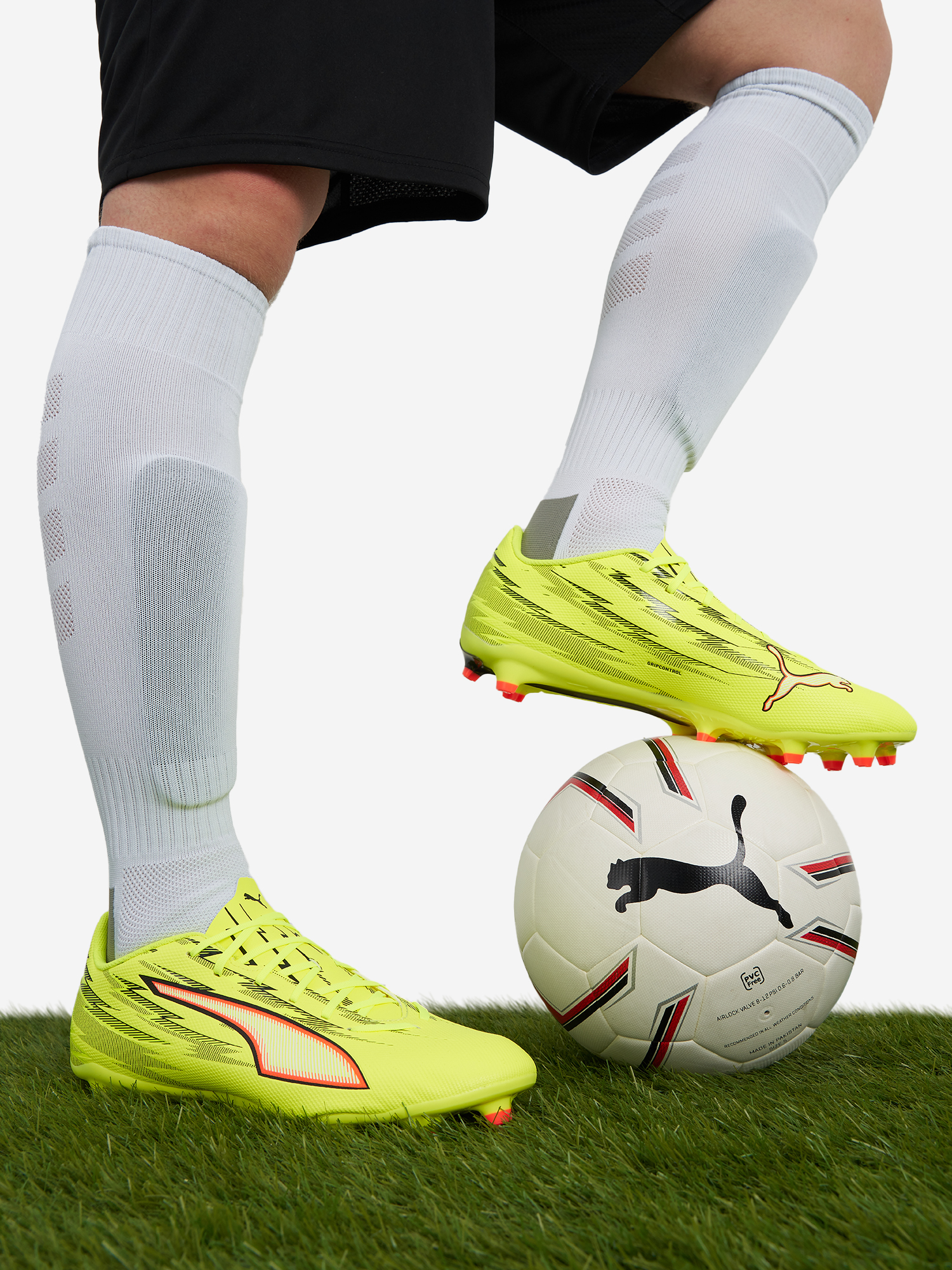 Бутсы Puma Ultra 6 Play Fg/Ag, желтый, арт. 32757