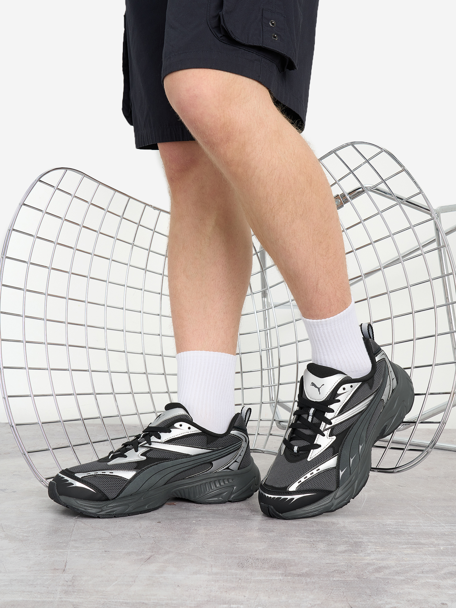 

Кроссовки мужские PUMA Morphic Retro, Черный