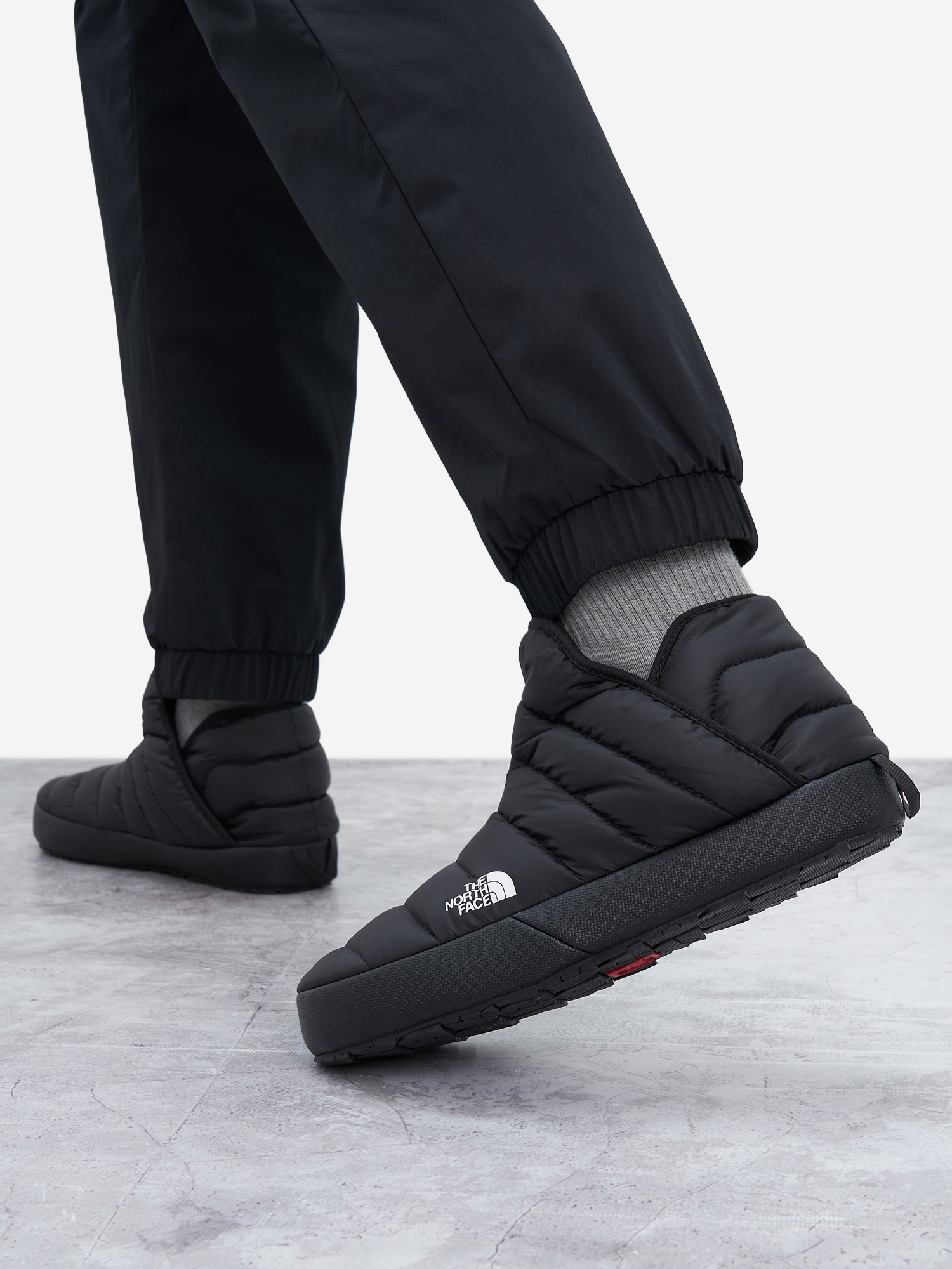 

Дутики женские The North Face Thermoball Traction Bootie, Черный