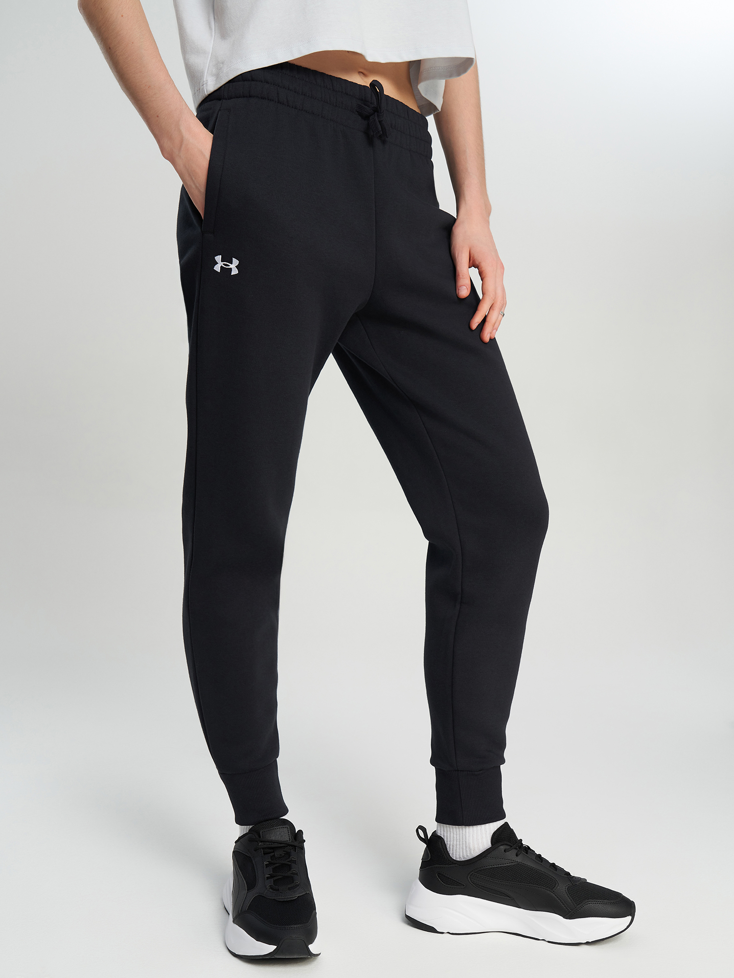 

Брюки женские Under Armour Rival, Черный
