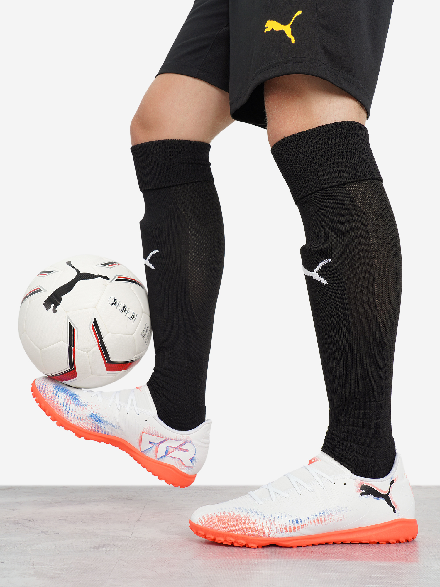 Бутсы PUMA Future 8 Play Tt, белый, арт. 23014