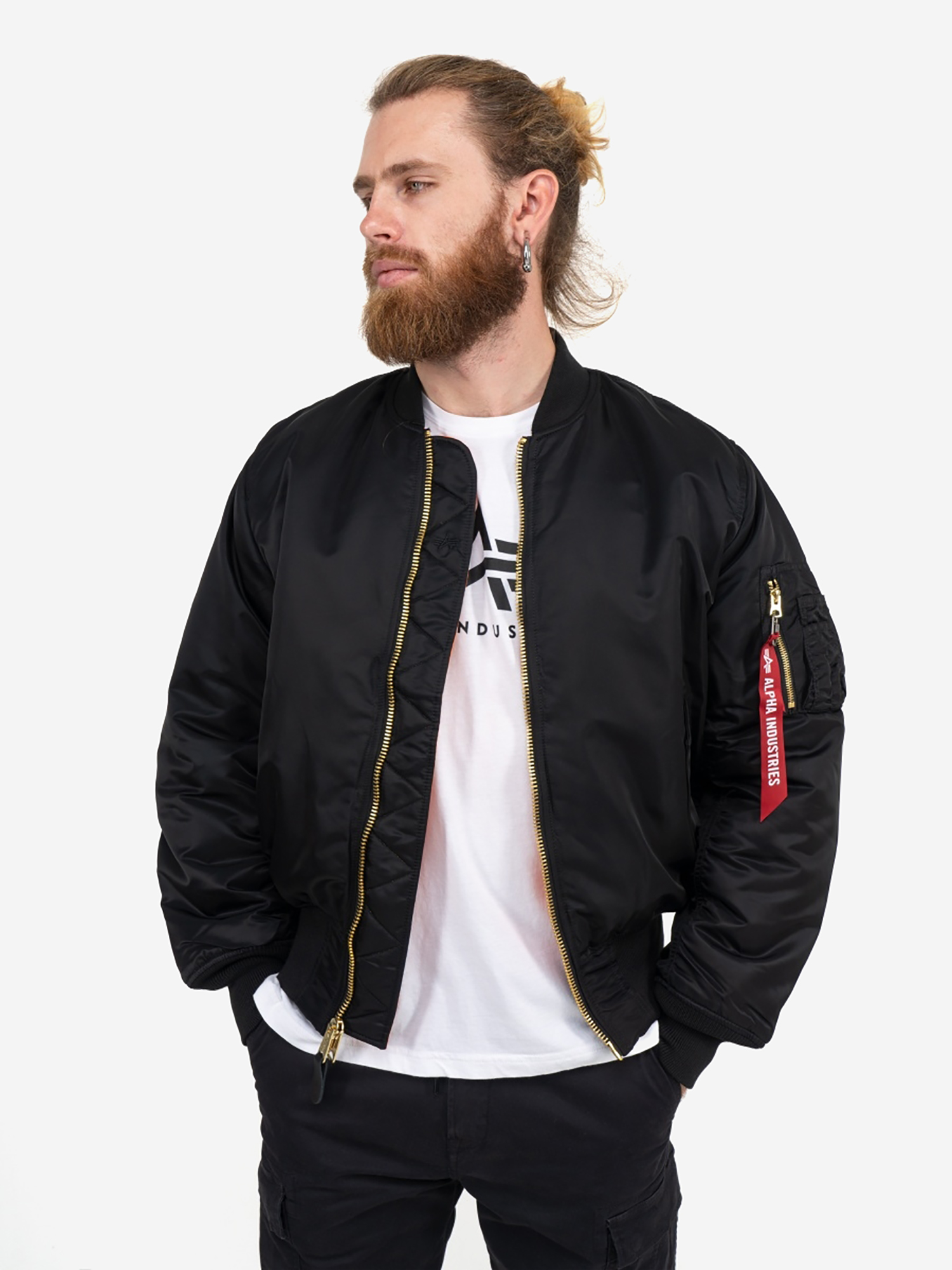 

Бомбер утепленный мужской MA-1 Alpha Industries, Черный
