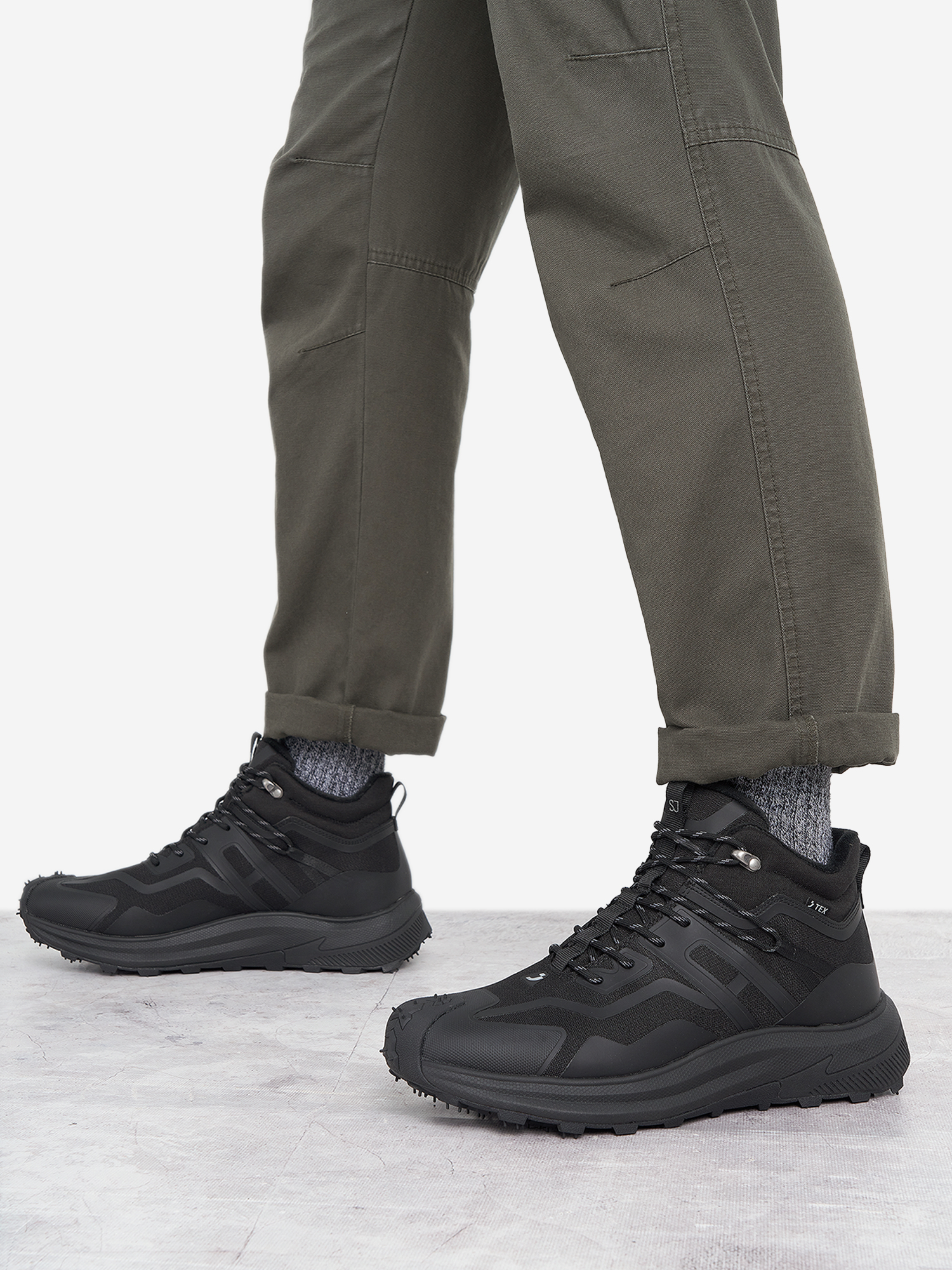 

Ботинки утепленные мужские Safety Jogger, Черный