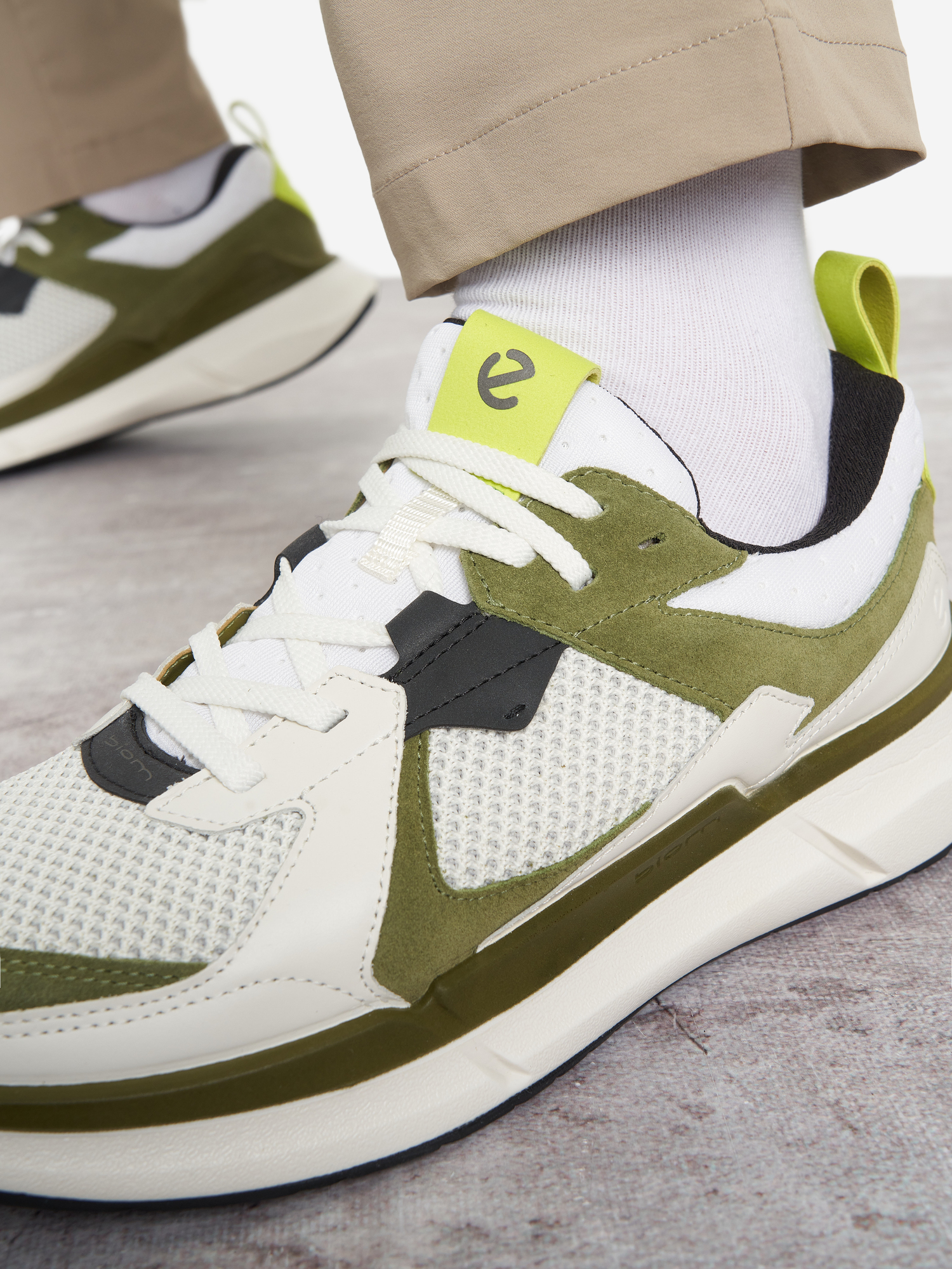 фото Кроссовки мужские ecco biom 2.2, белый