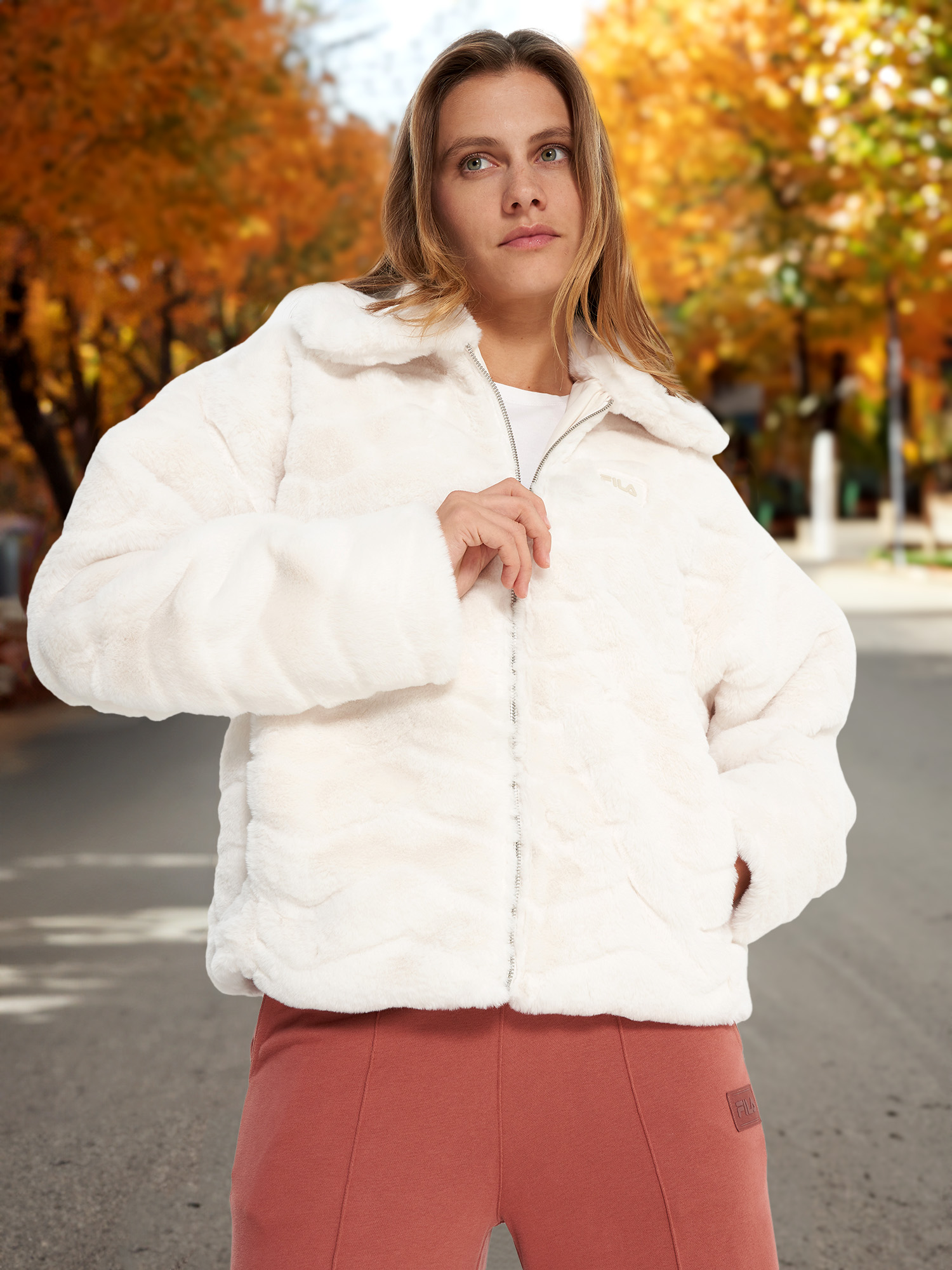 

Куртка меховая женская FILA, Бежевый