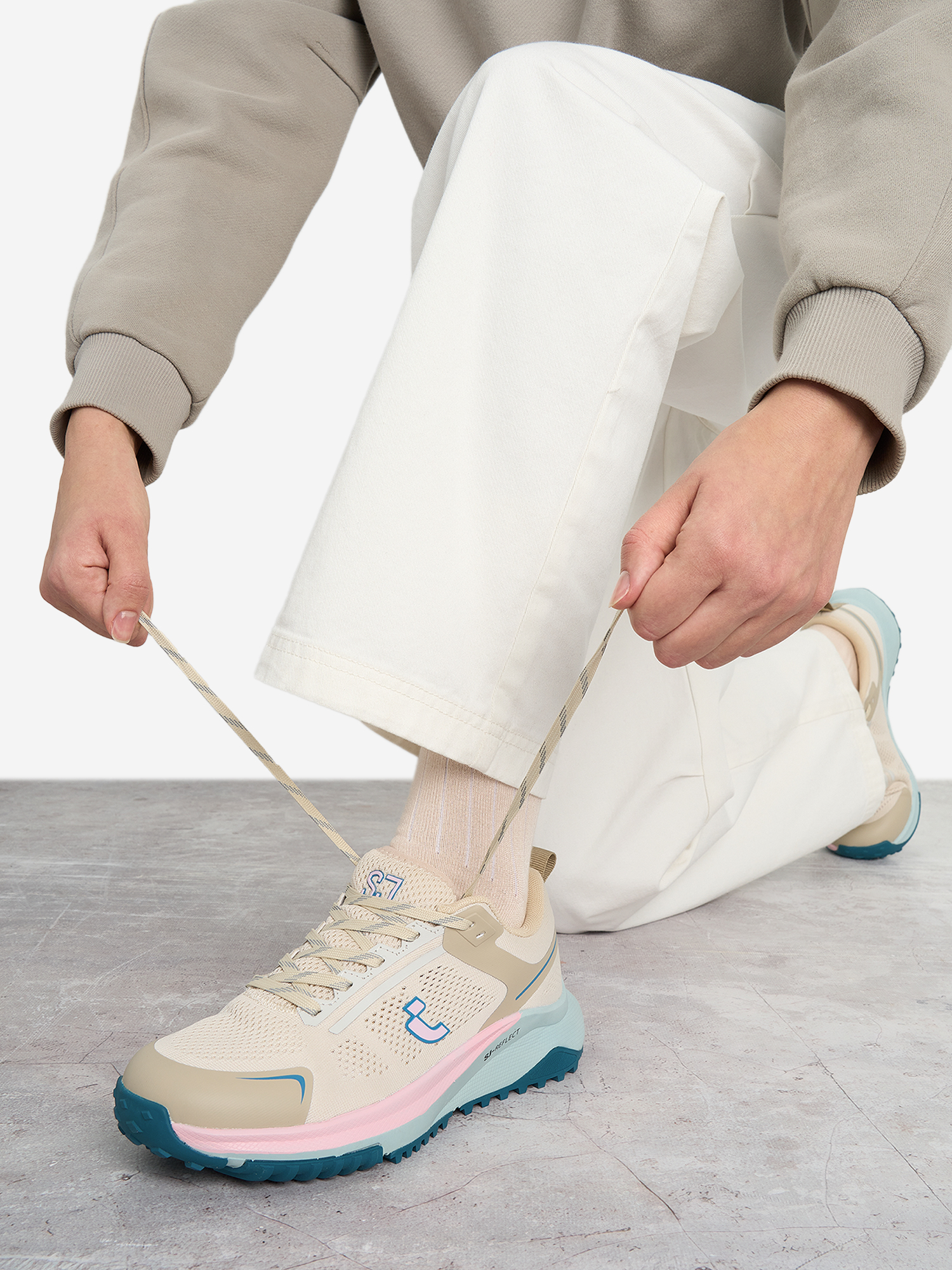 

Кроссовки женские Safety Jogger, Бежевый