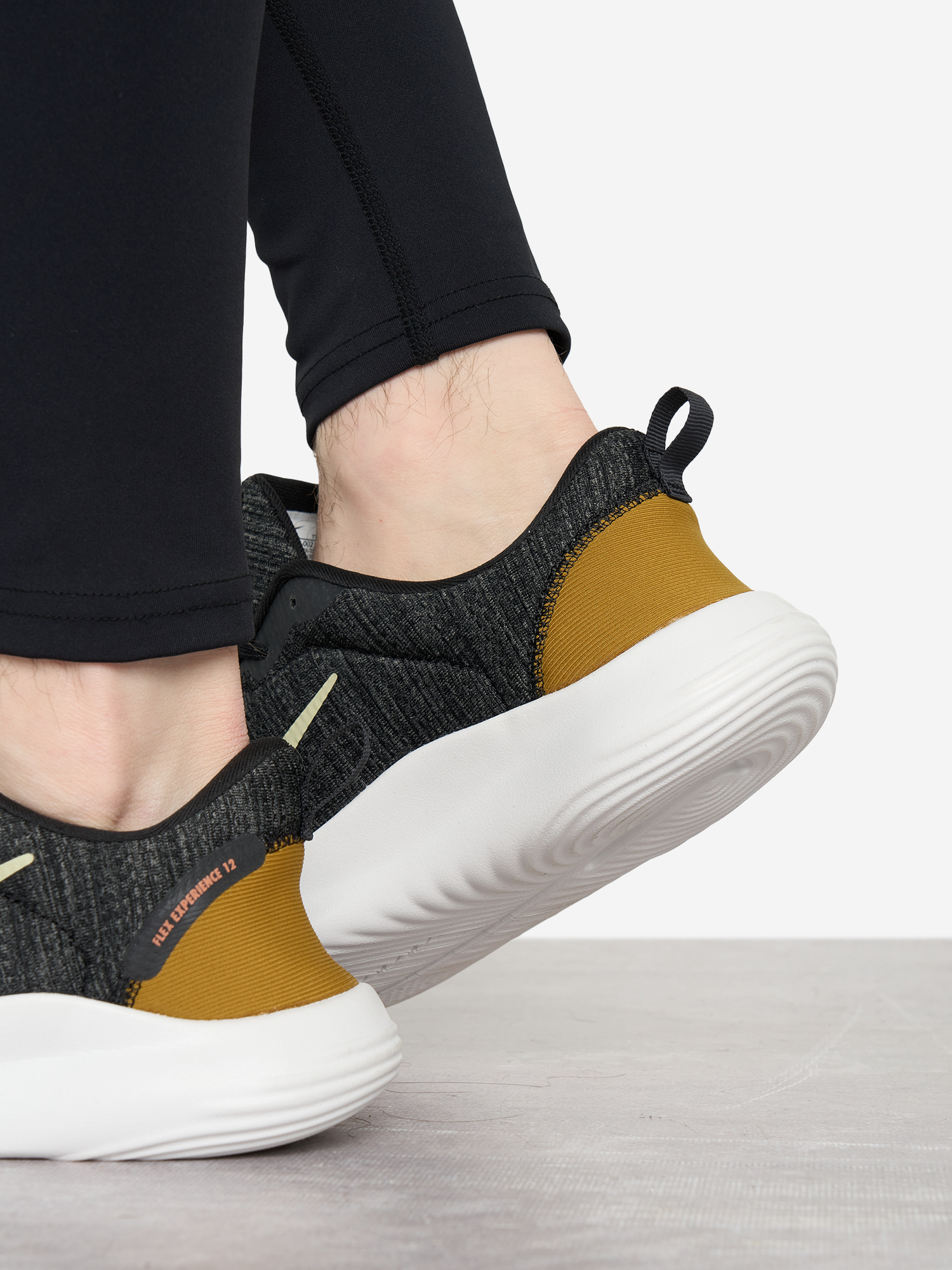 фото Кроссовки мужские nike flex experience rn 12, черный