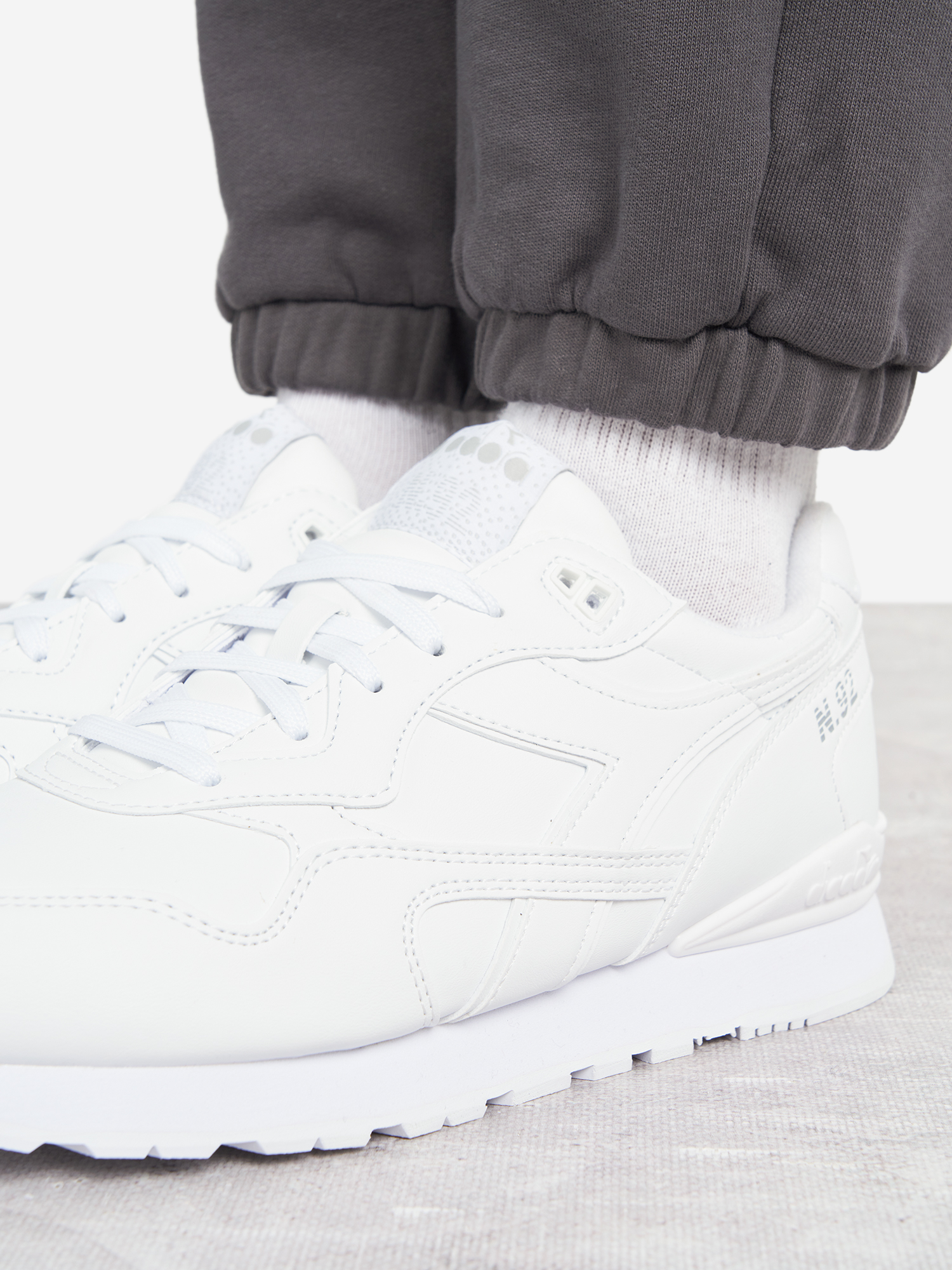 фото Кроссовки женские diadora n.92 l, белый