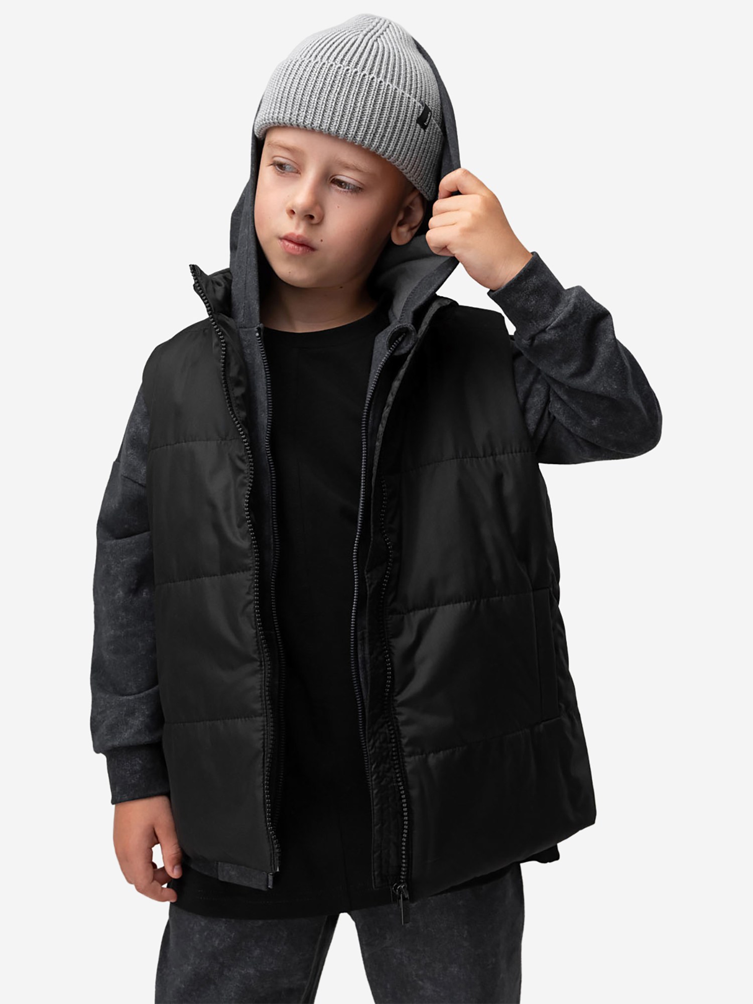 Изображение товара Жилет для мальчиков bodo BLACK демисезонный синтетический утеплитель хлопковая подкладка