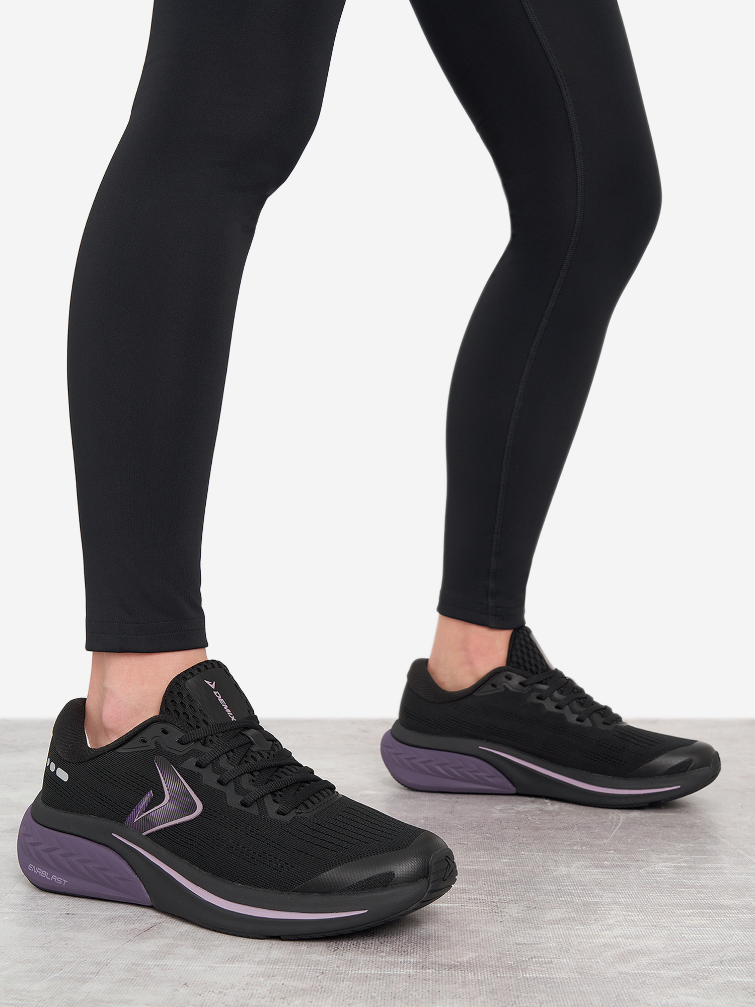 Изображение товара Кроссовки женские Demix Pulsar Enrblast 3, Черный