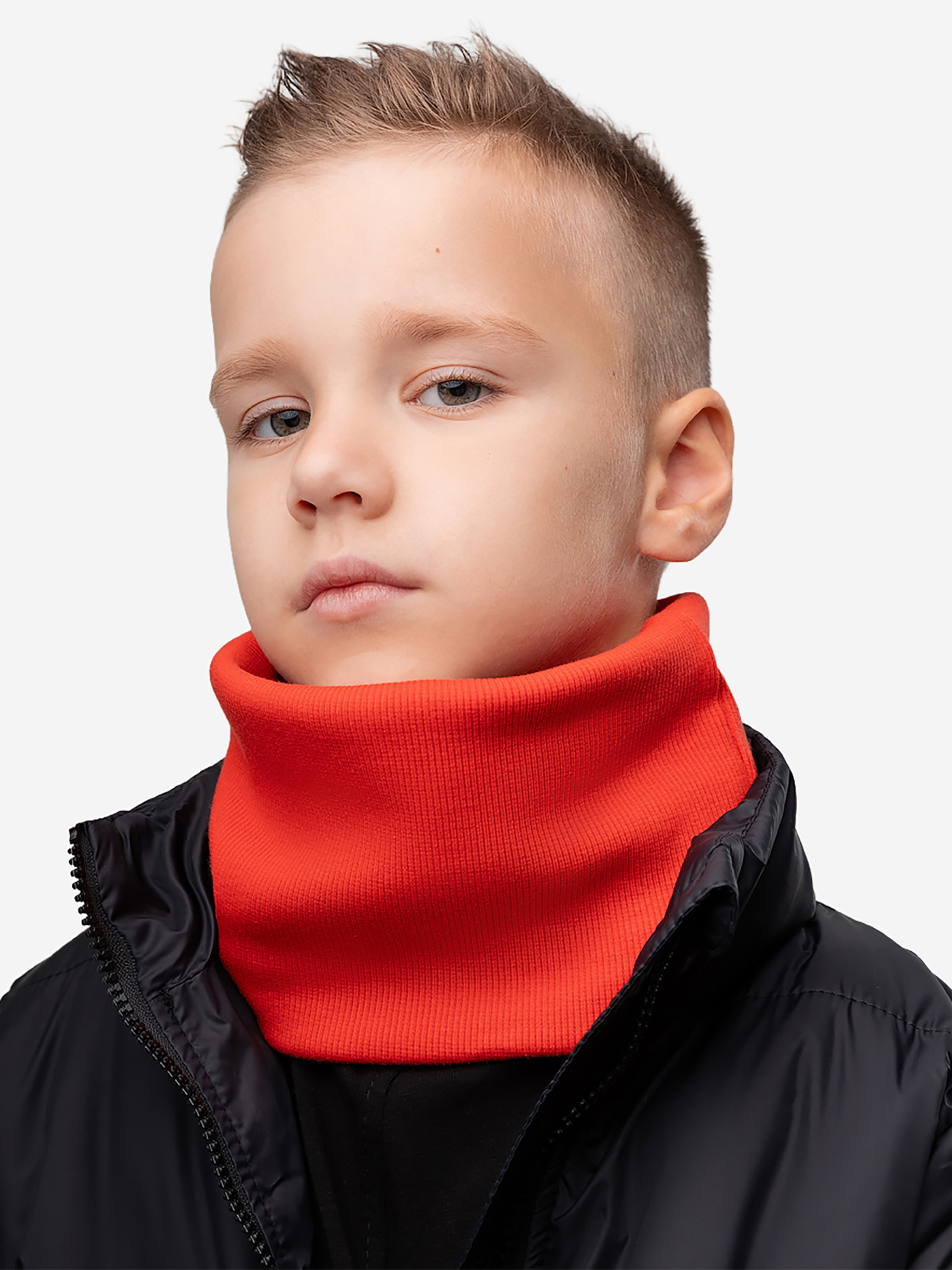 Изображение товара Шарф-снуд Bodo красный для зимних путешествий и активного отдыха