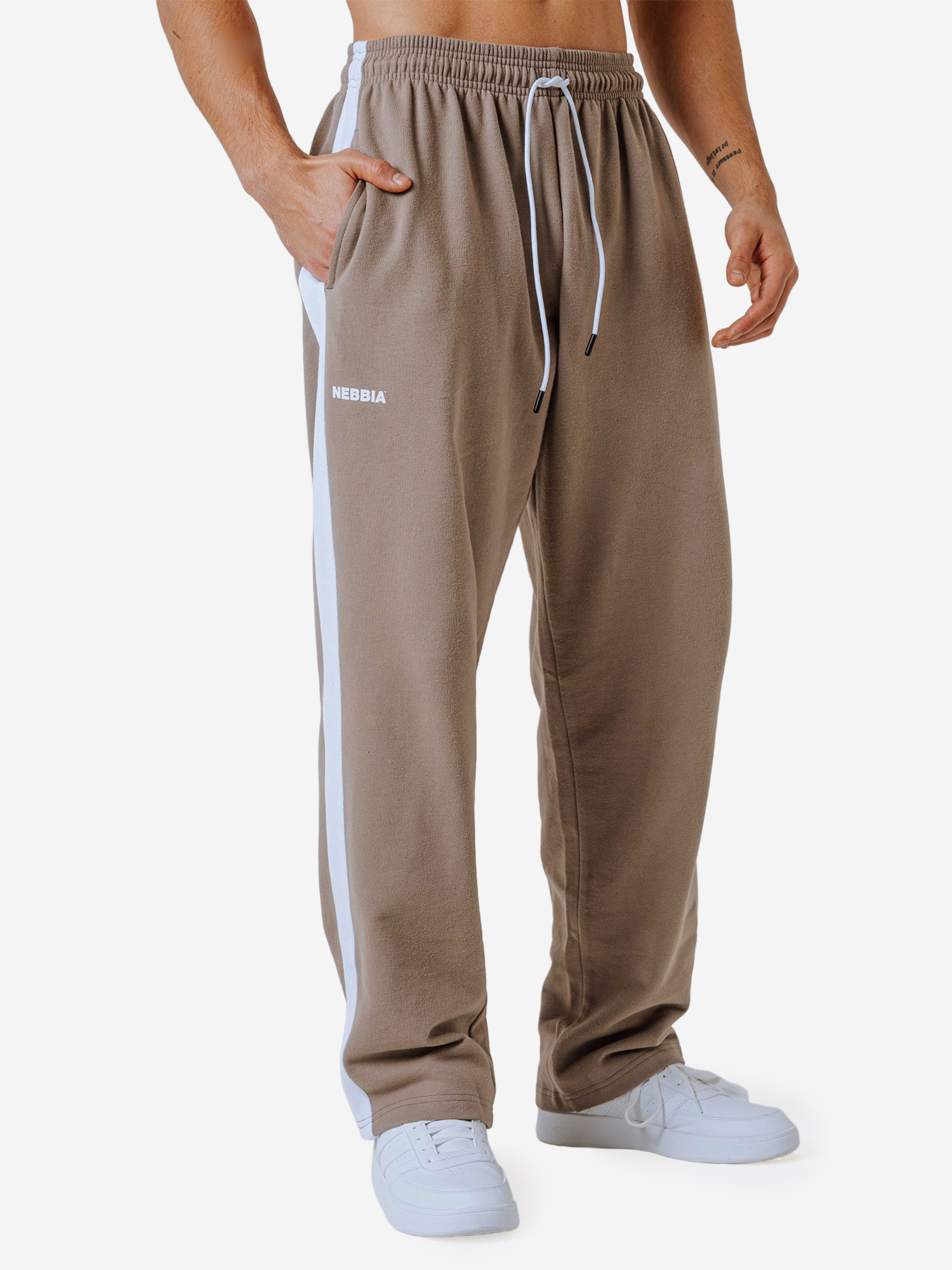 Изображение товара NEBBIA Relaxed Sweatpants POWER 904 брюки мужские прямой силуэт 100 хлопок