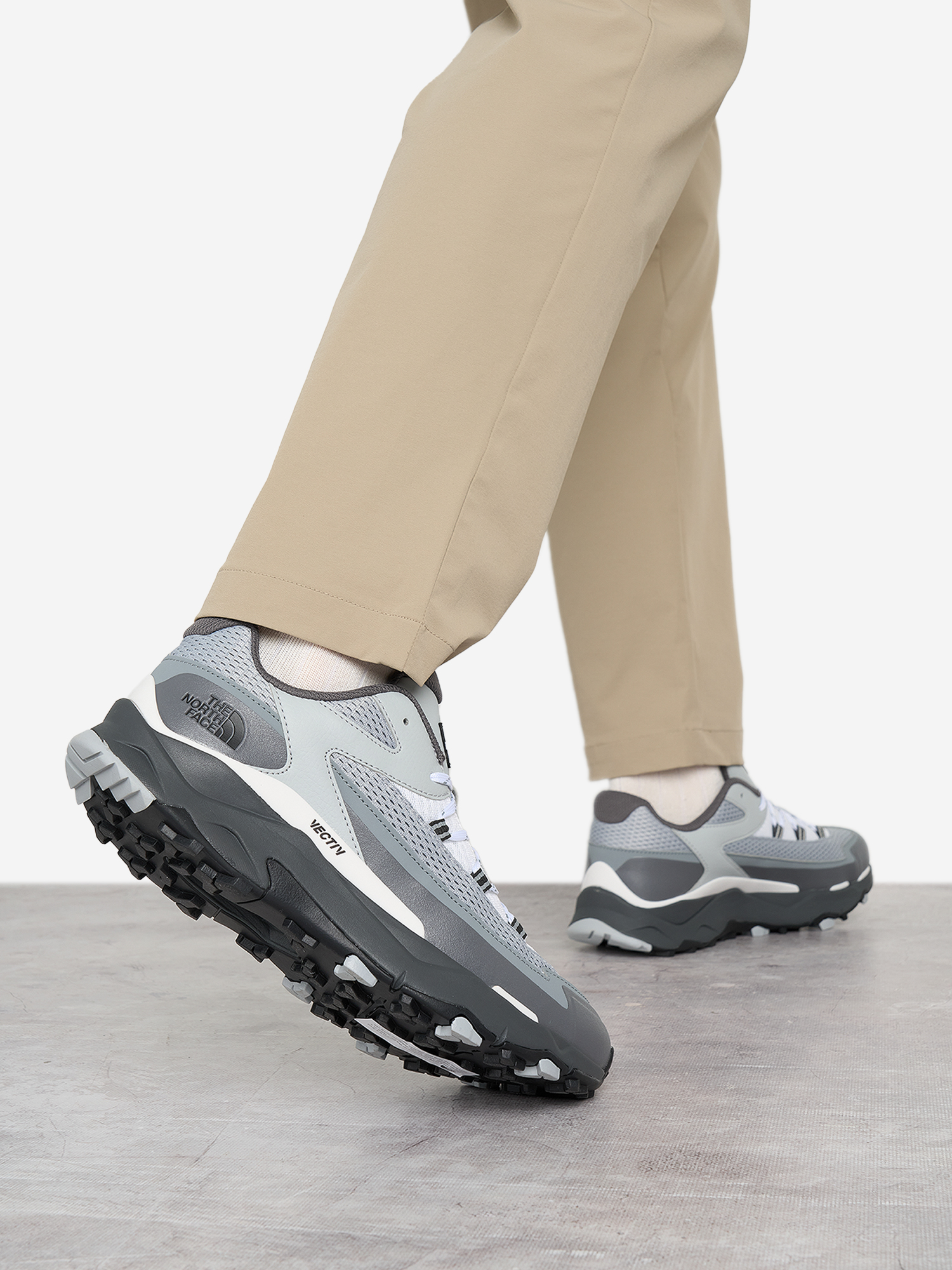 Кроссовки мужские The North Face Vectiv Taraval, Серый